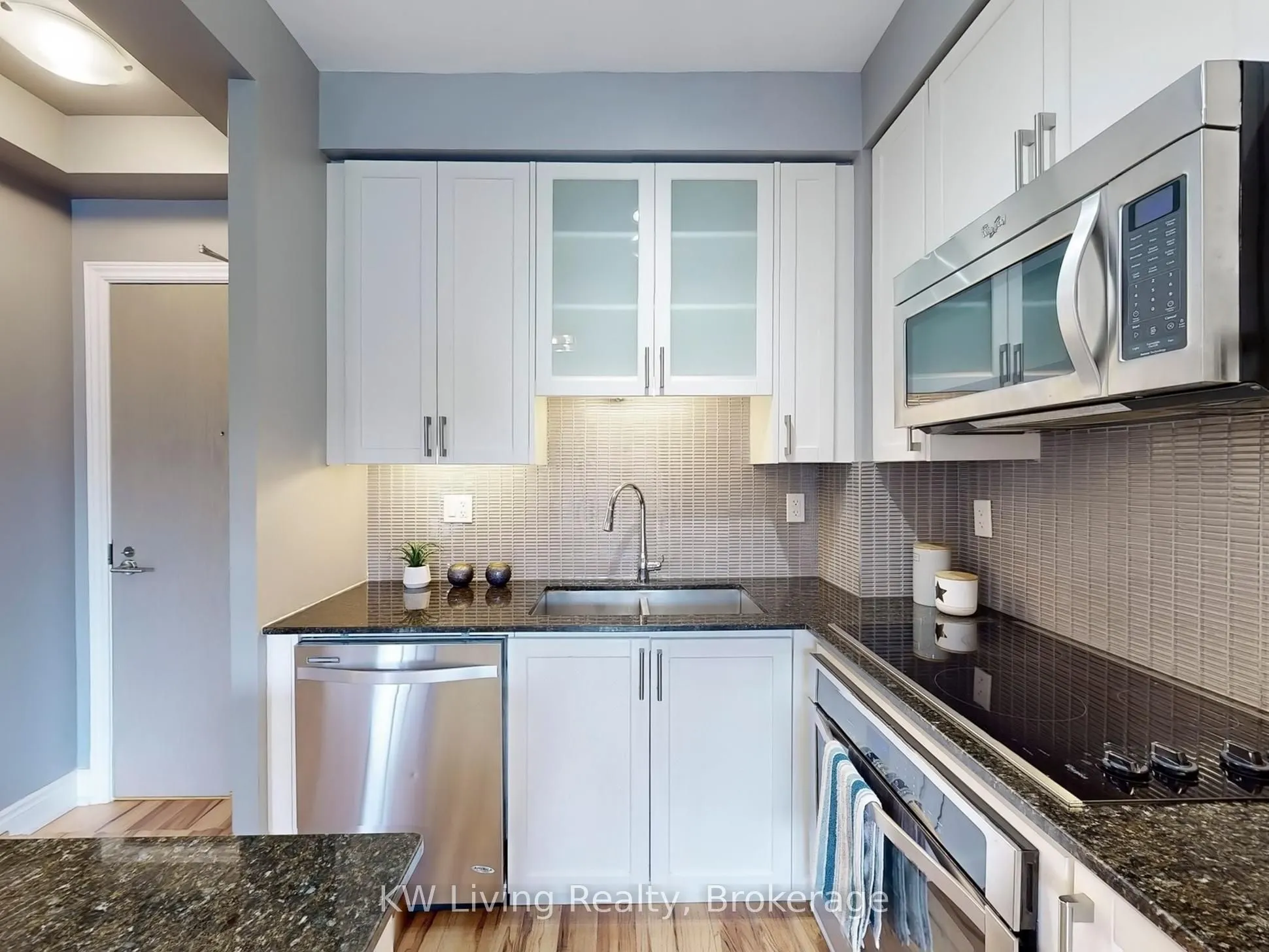 9088 Yonge Street, #509A