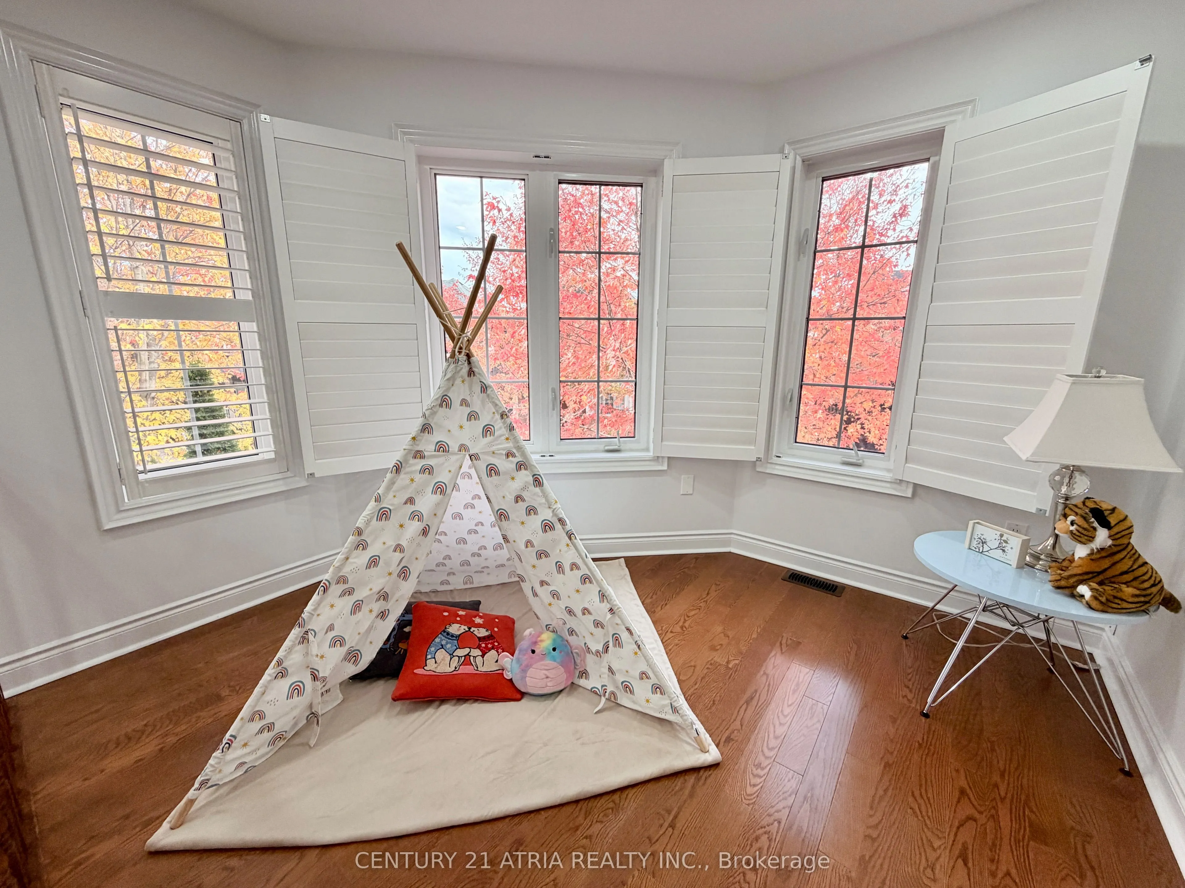 14 West Normandy Drive