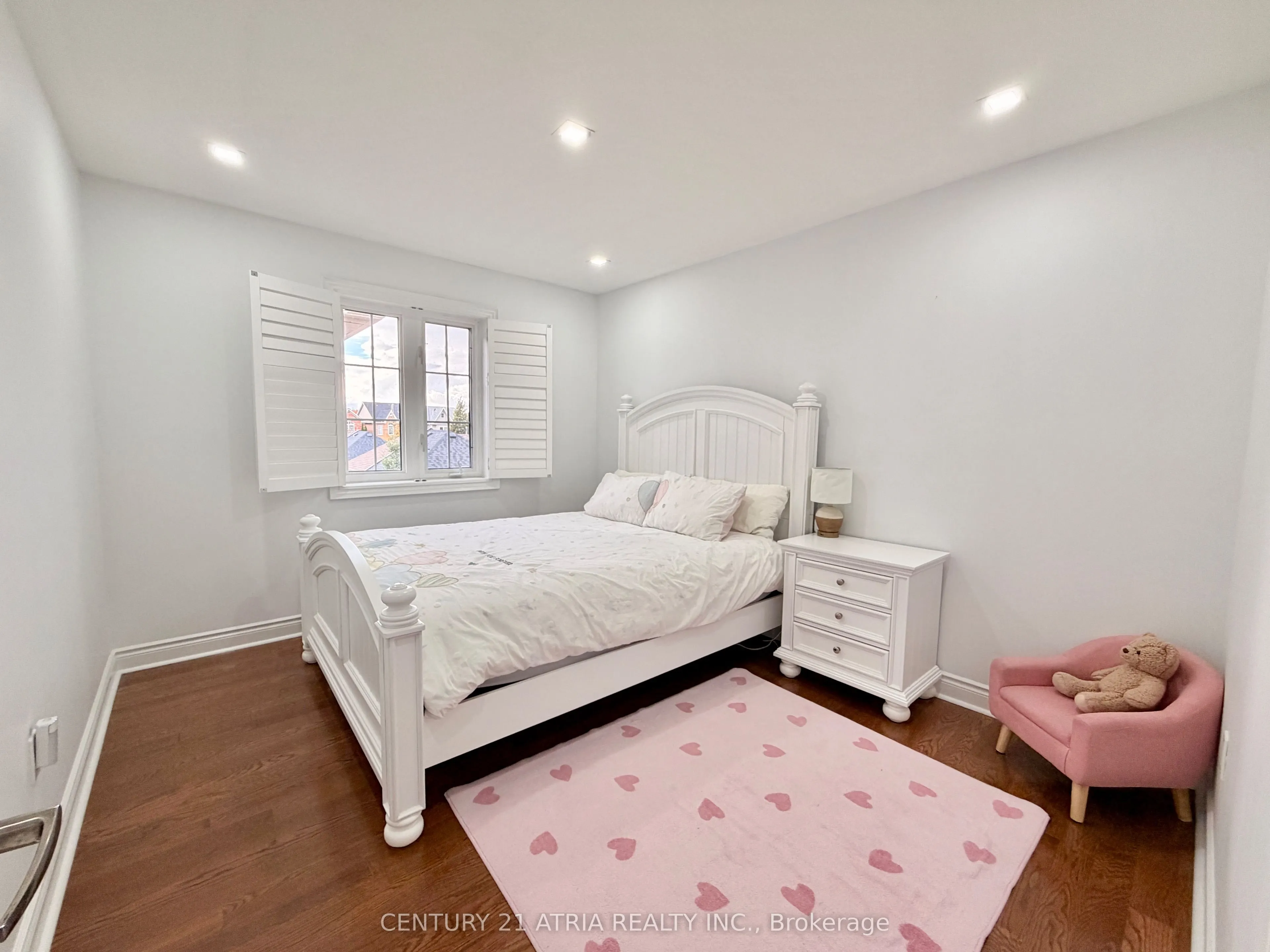 14 West Normandy Drive