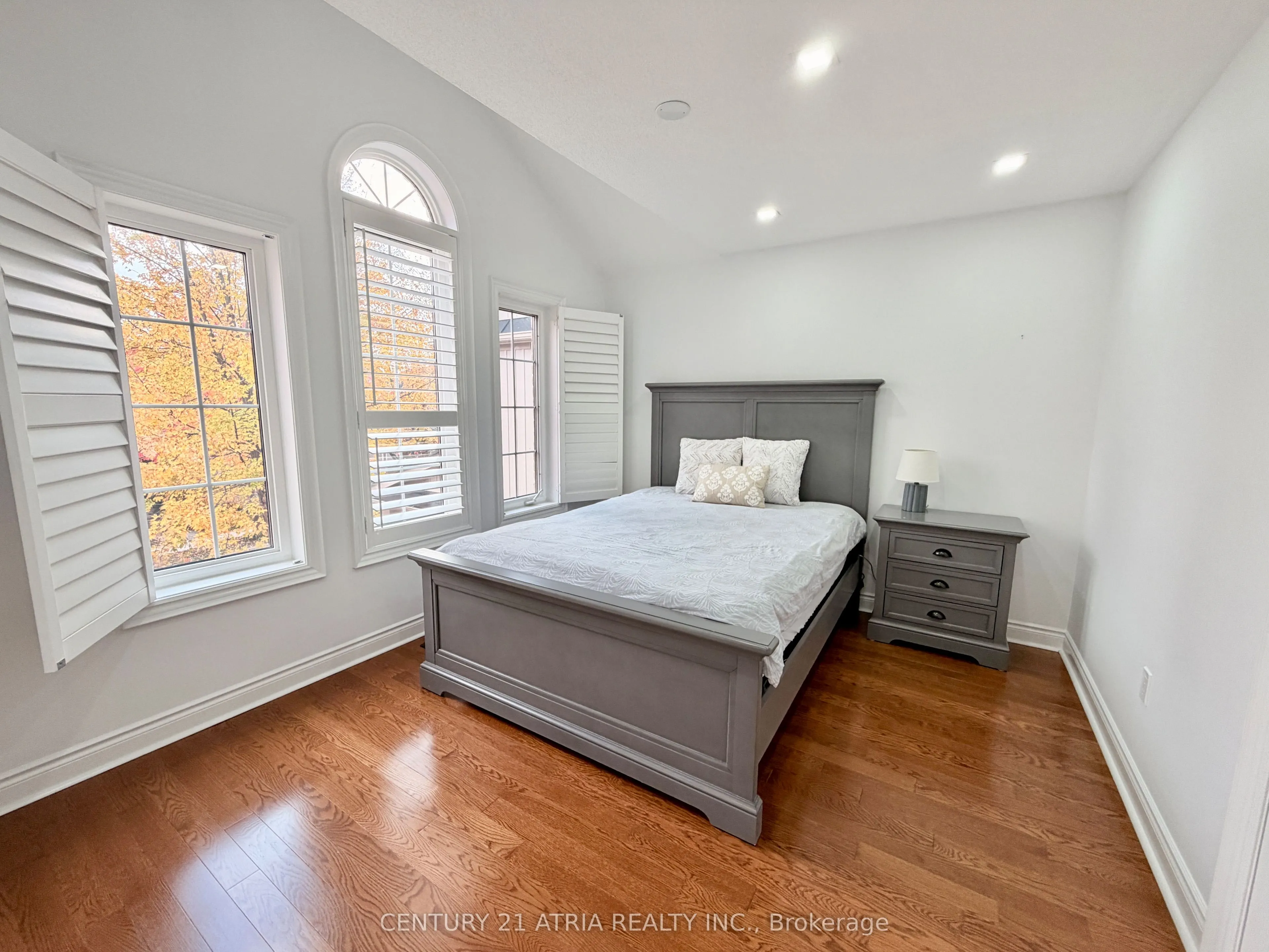 14 West Normandy Drive