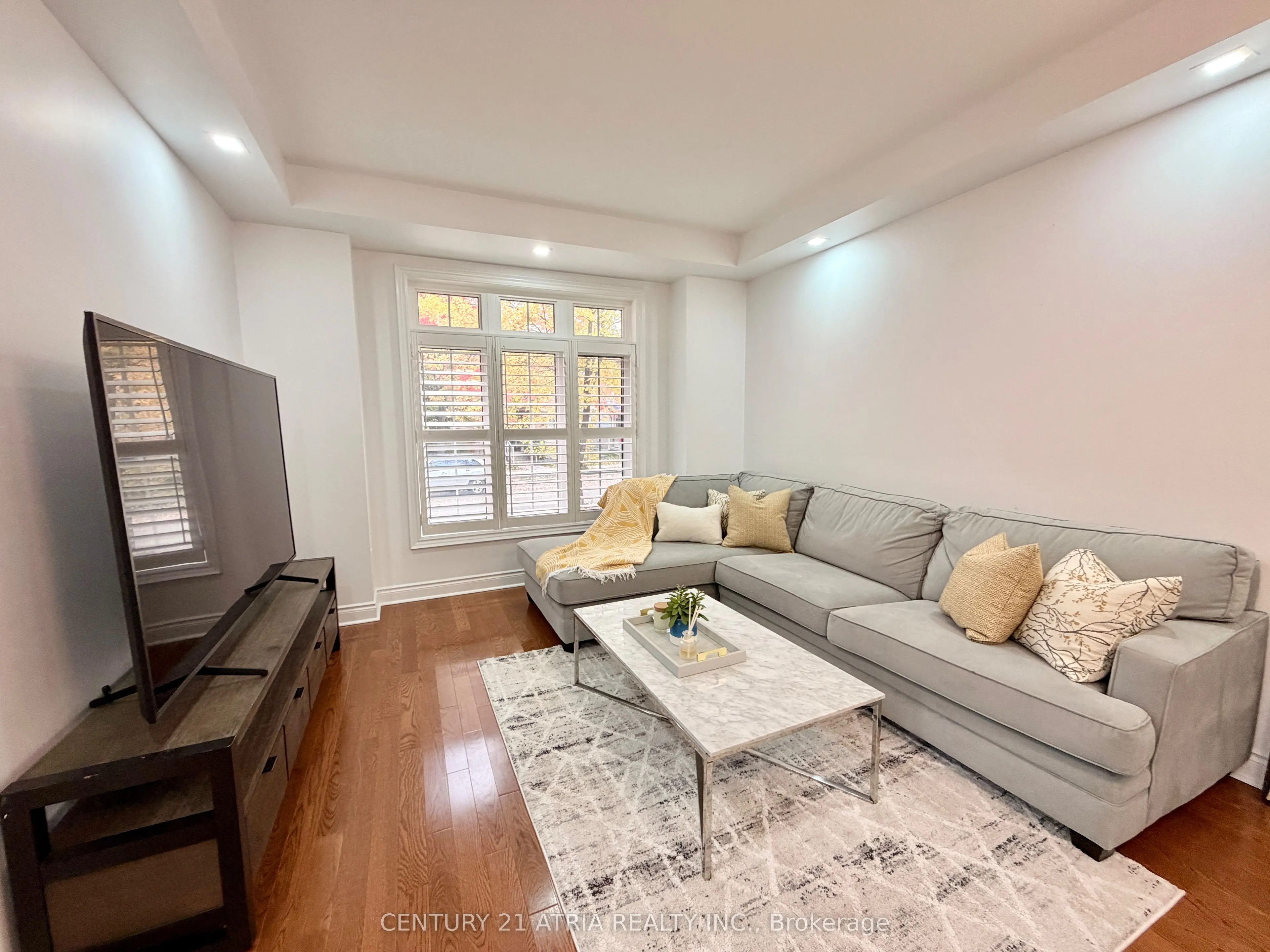 14 West Normandy Drive