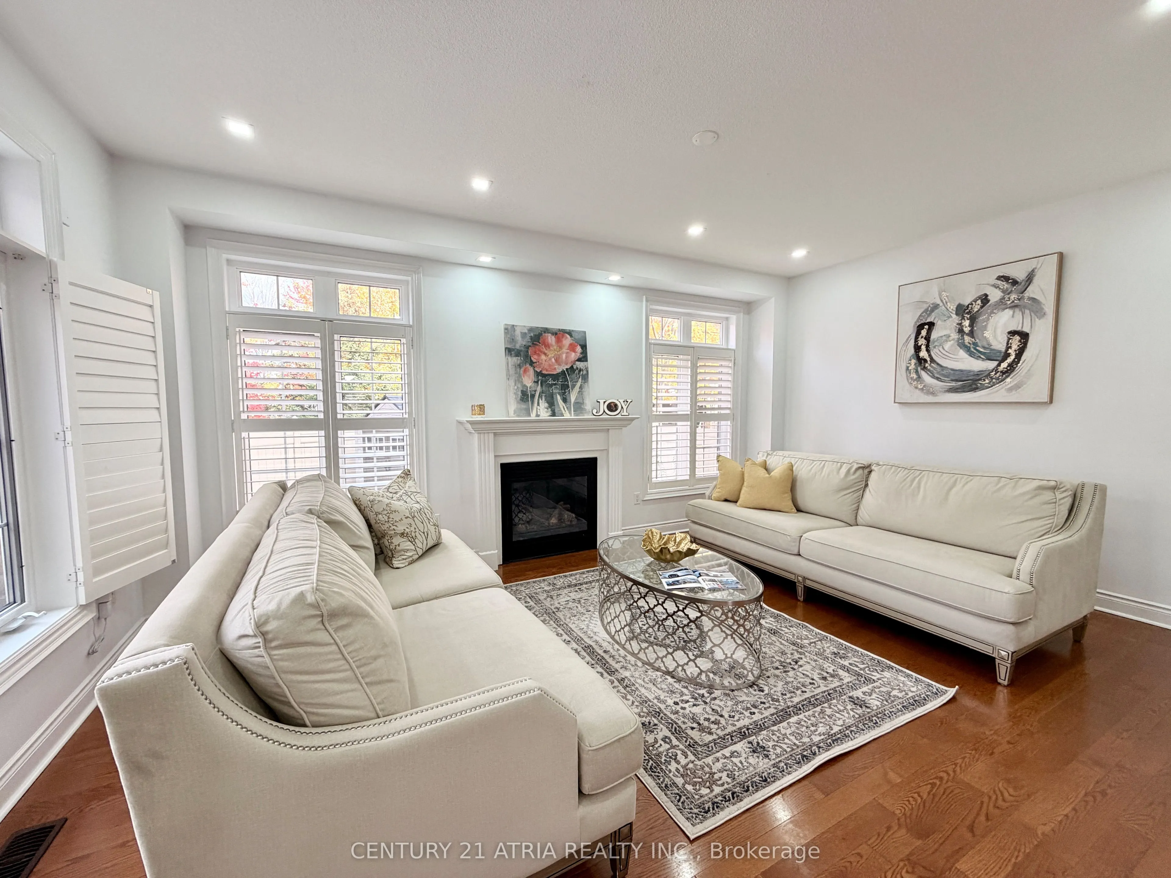 14 West Normandy Drive