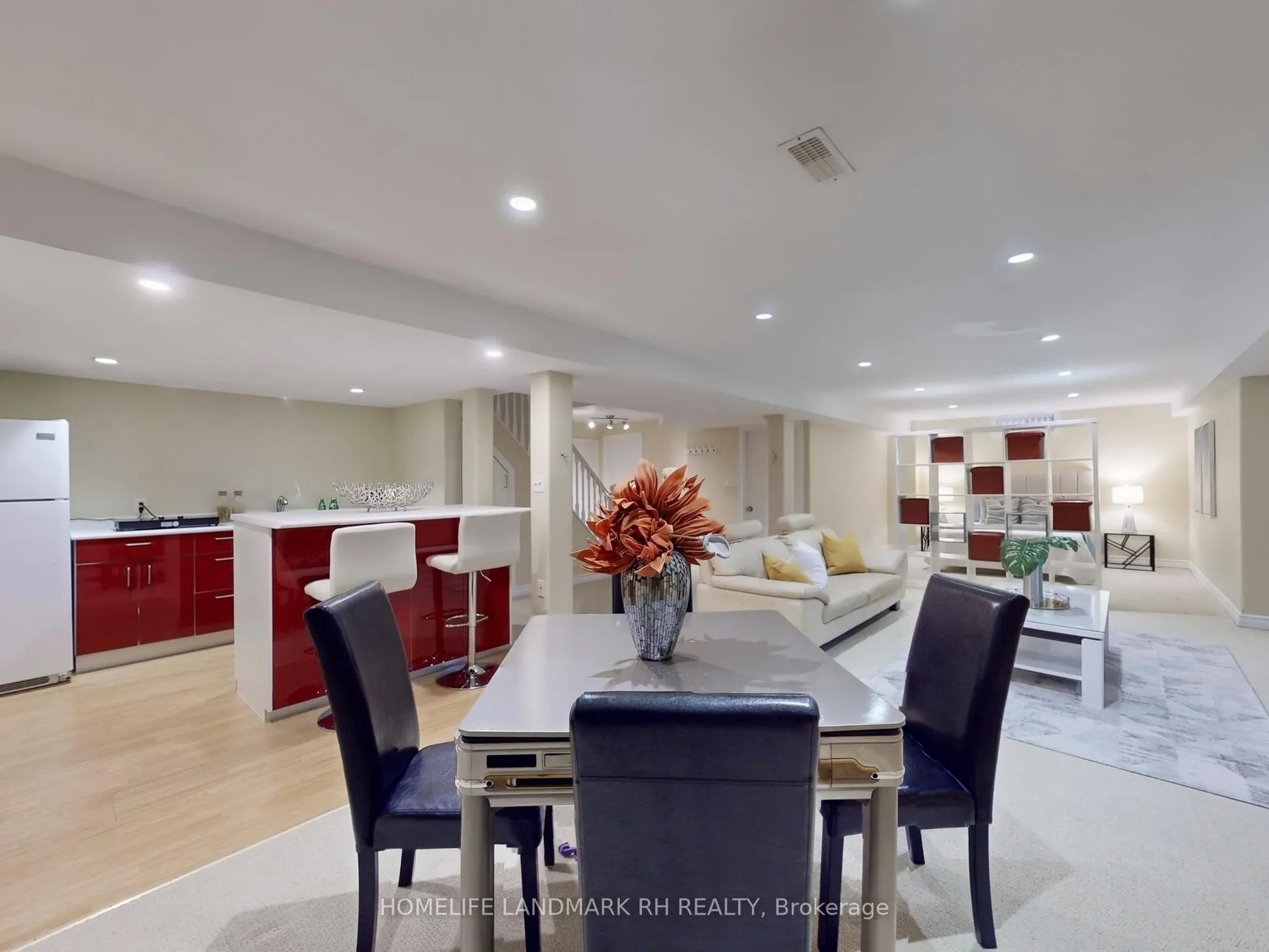 17 Gordon Weeden Road