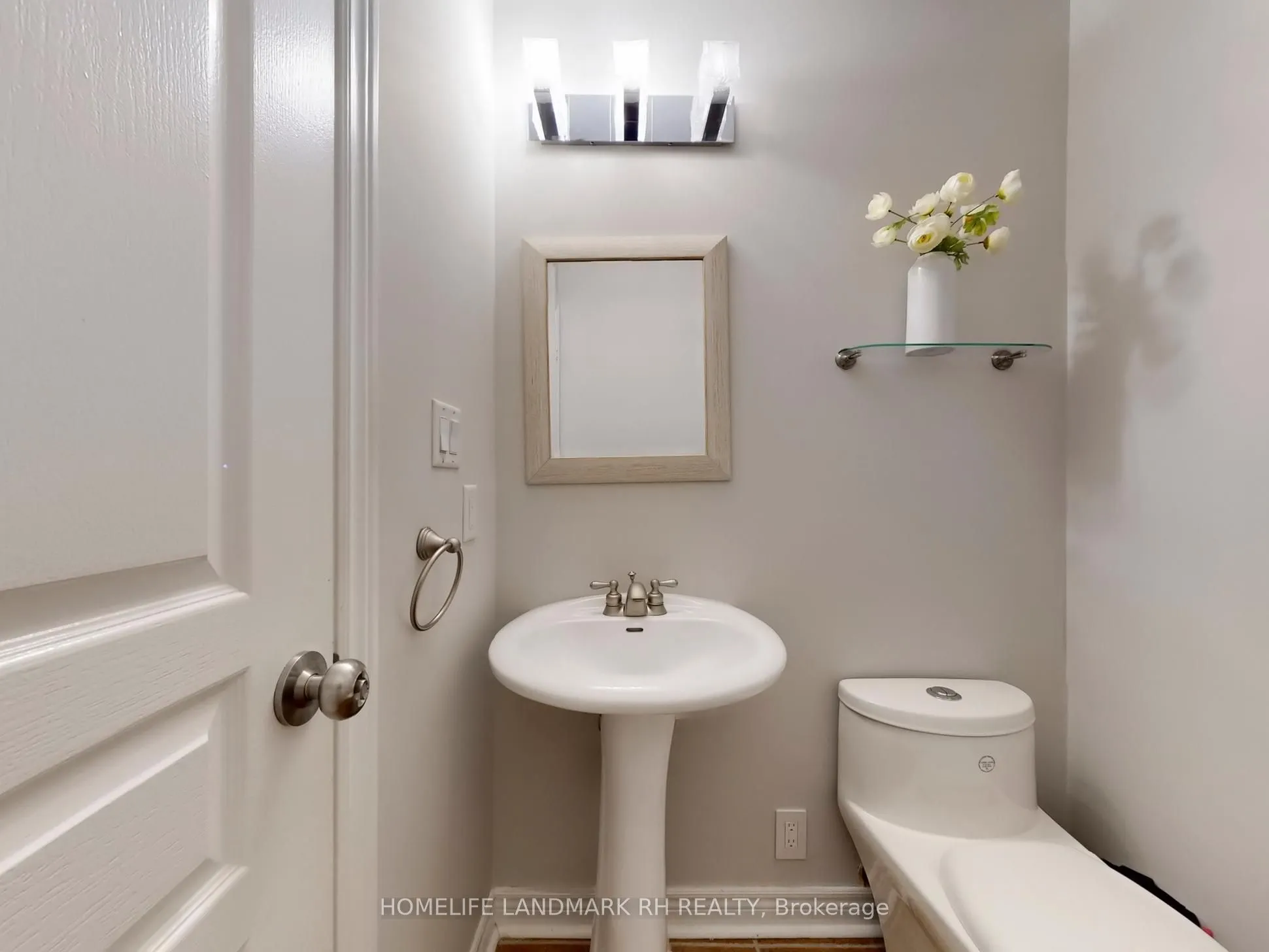 17 Gordon Weeden Road