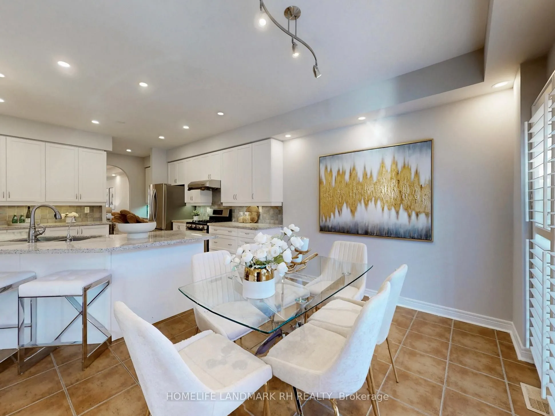 17 Gordon Weeden Road