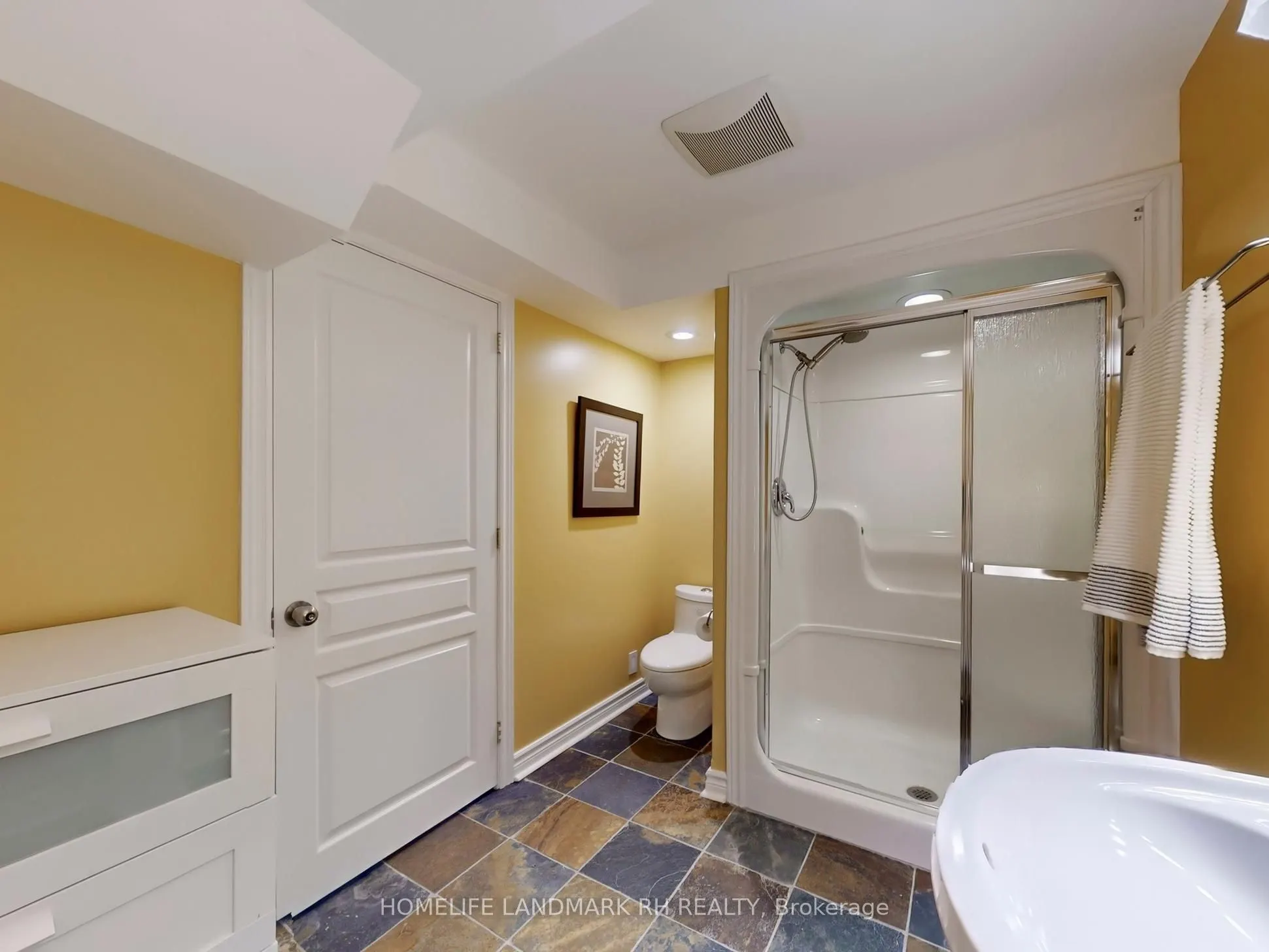 17 Gordon Weeden Road