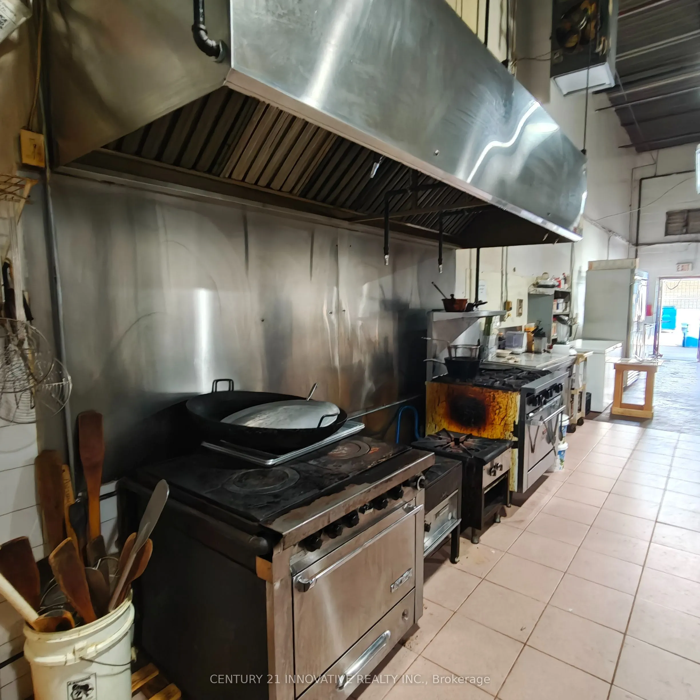 588 Edward Ave Avenue, #38