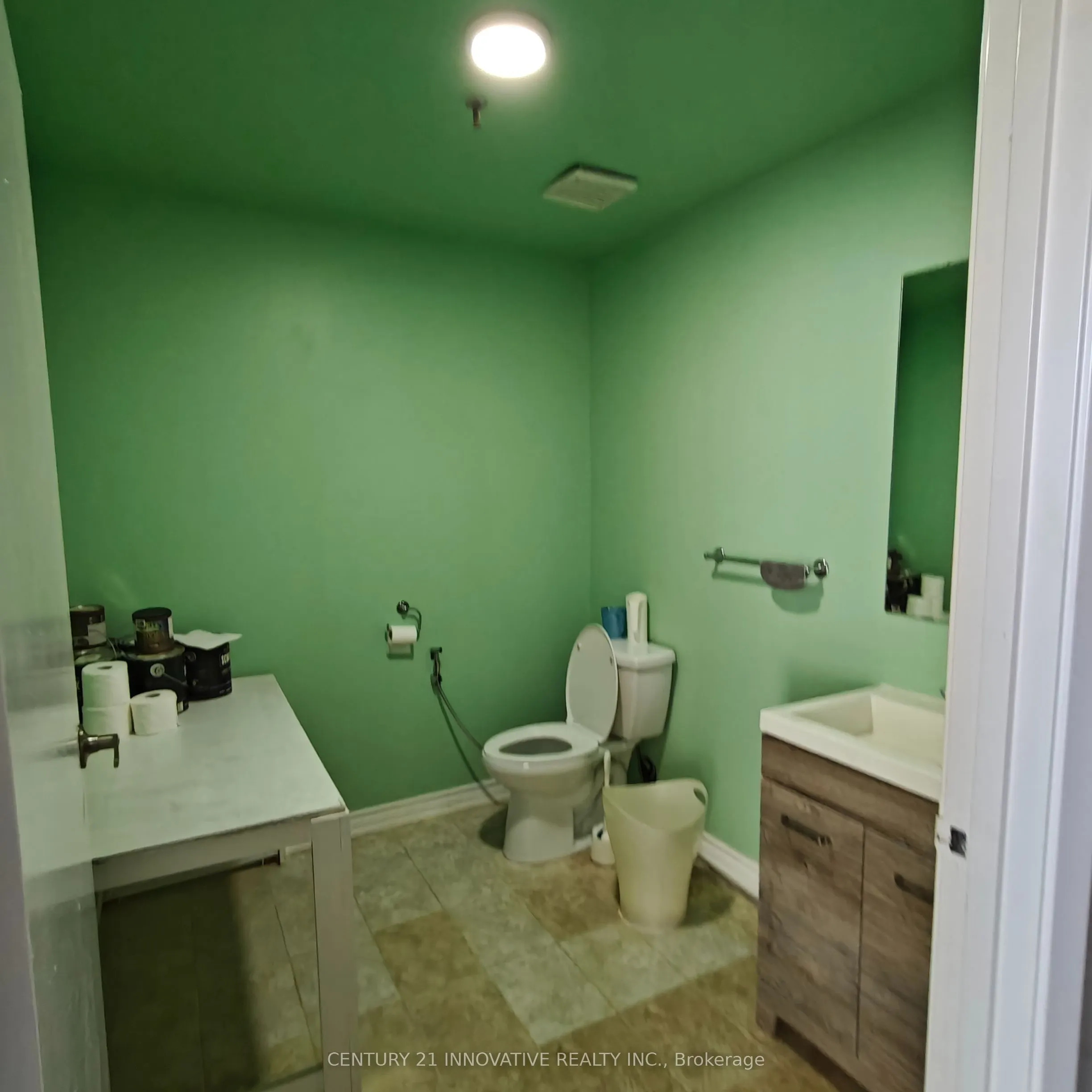 588 Edward Ave Avenue, #38