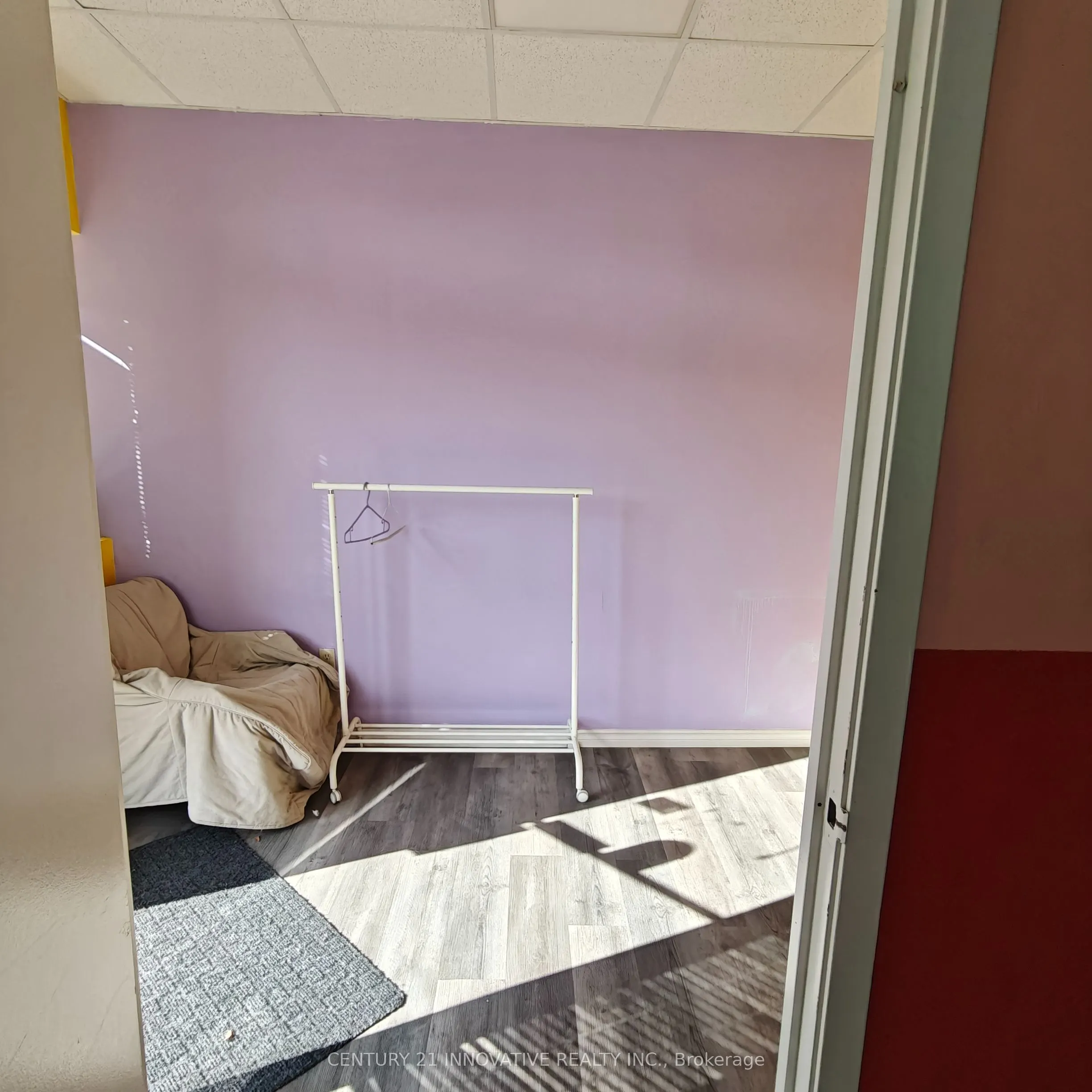 588 Edward Ave Avenue, #38