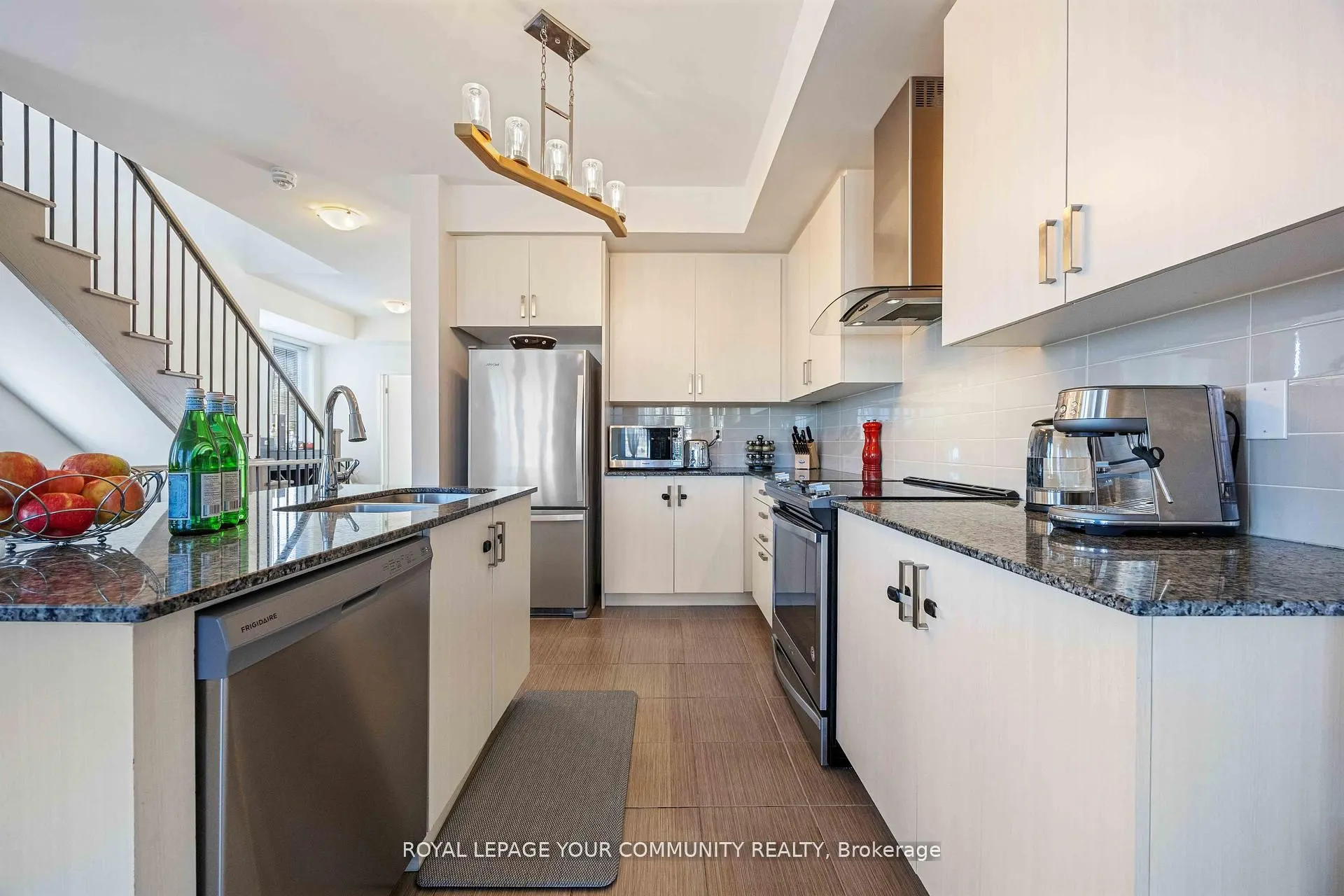 320 Clay Stones Street