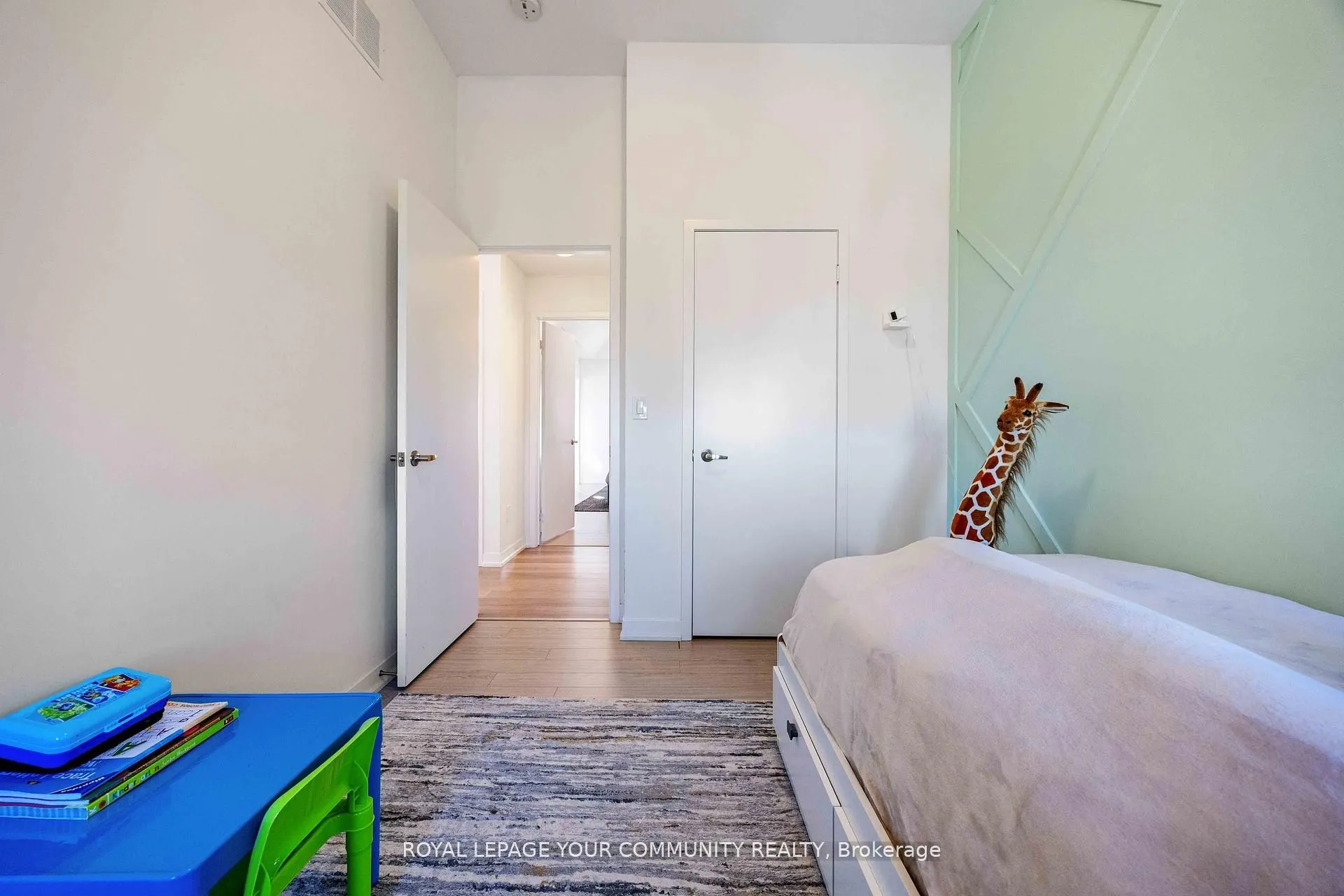 320 Clay Stones Street