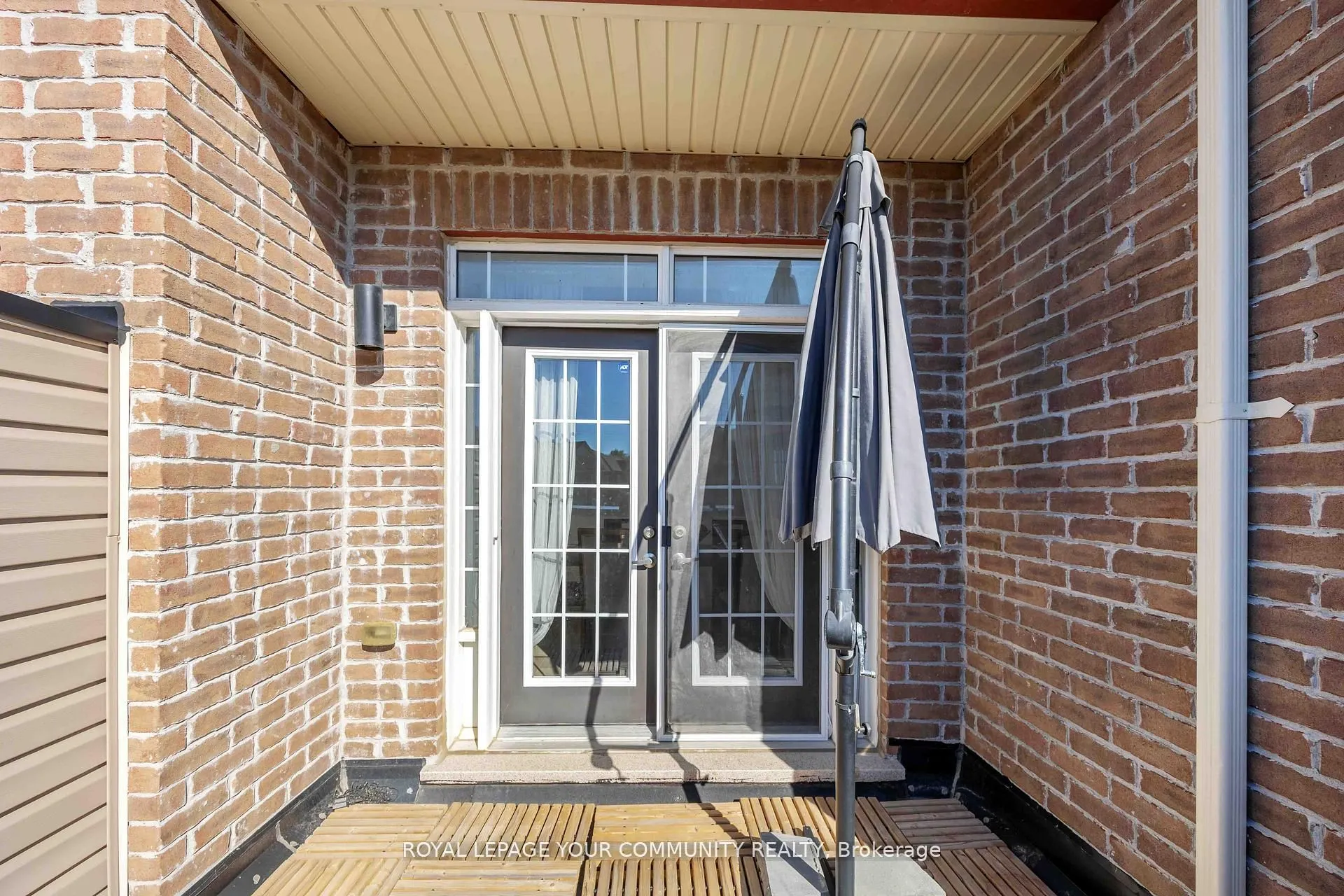 320 Clay Stones Street