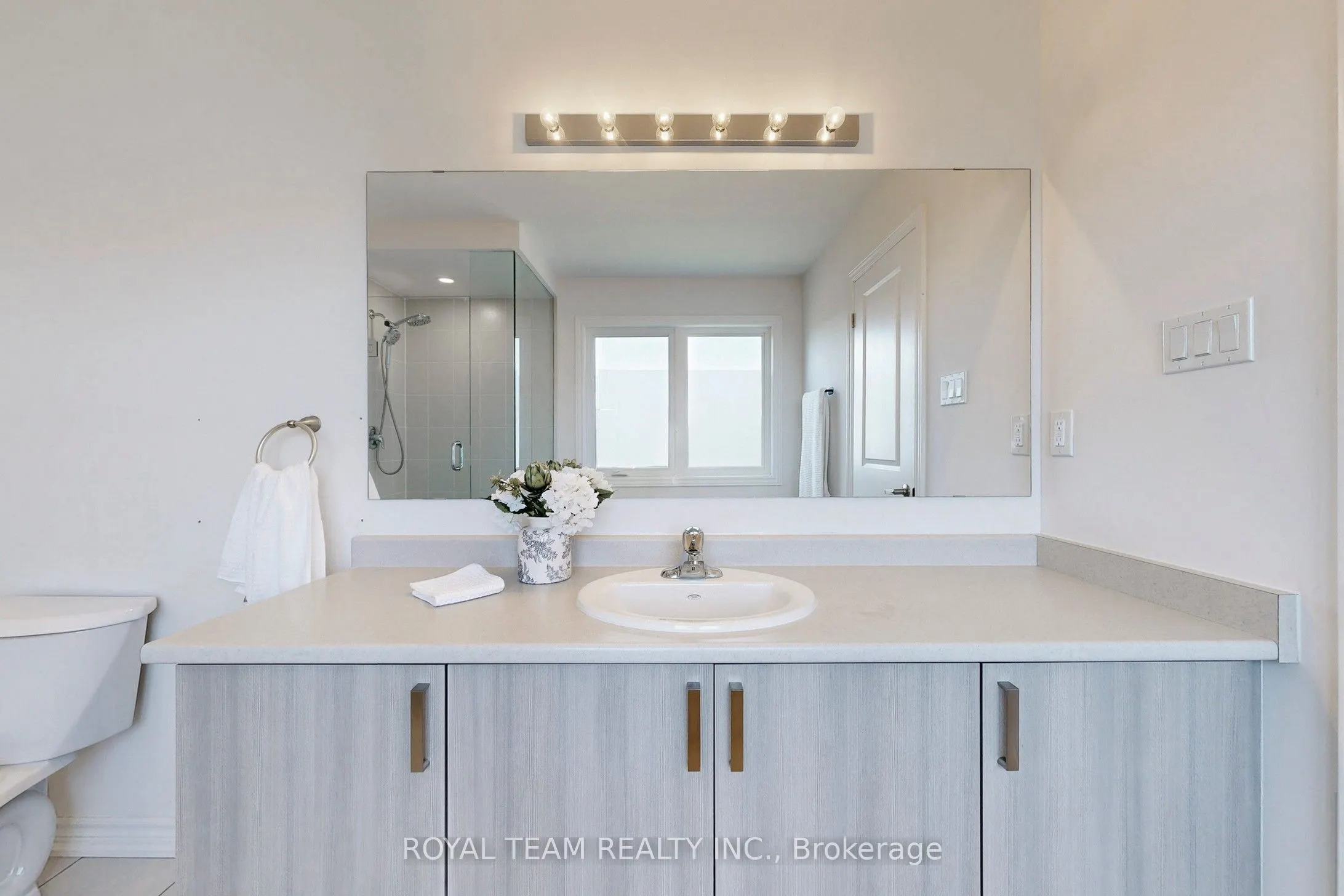 46 Ainslie Hill Crescent