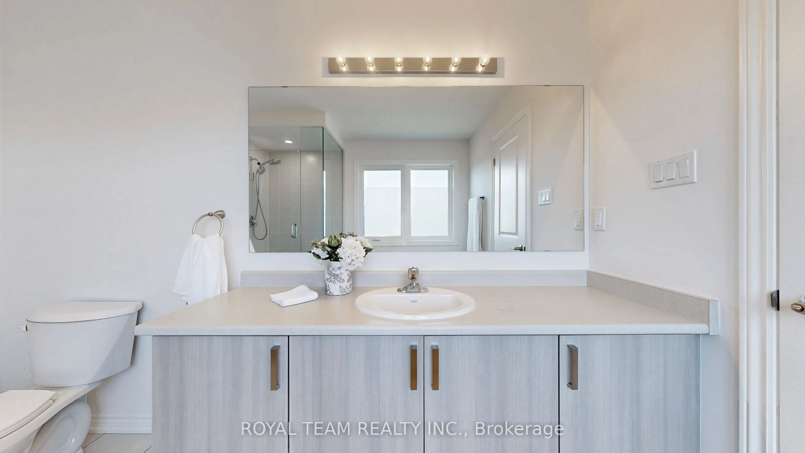 46 Ainslie Hill Crescent