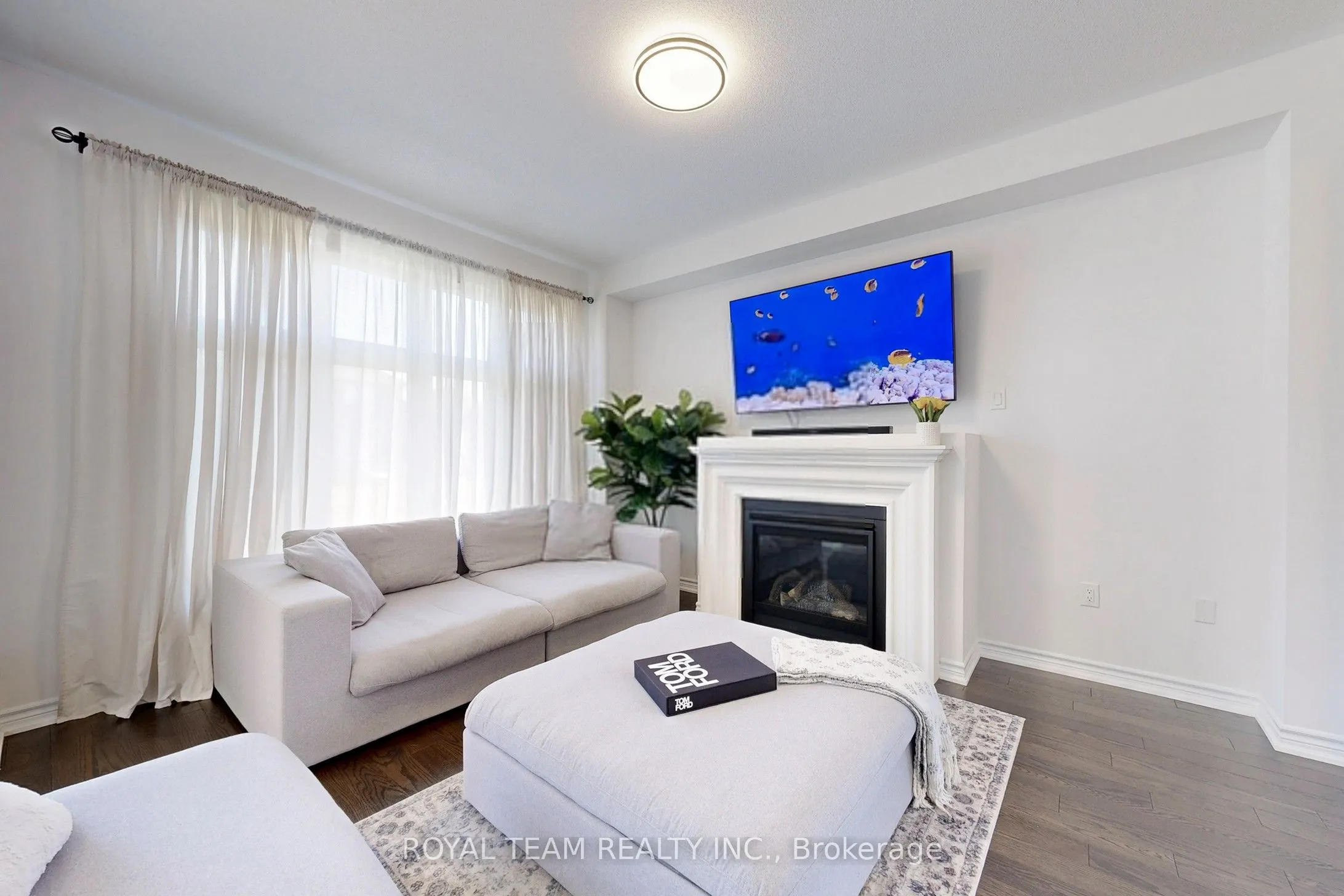 46 Ainslie Hill Crescent