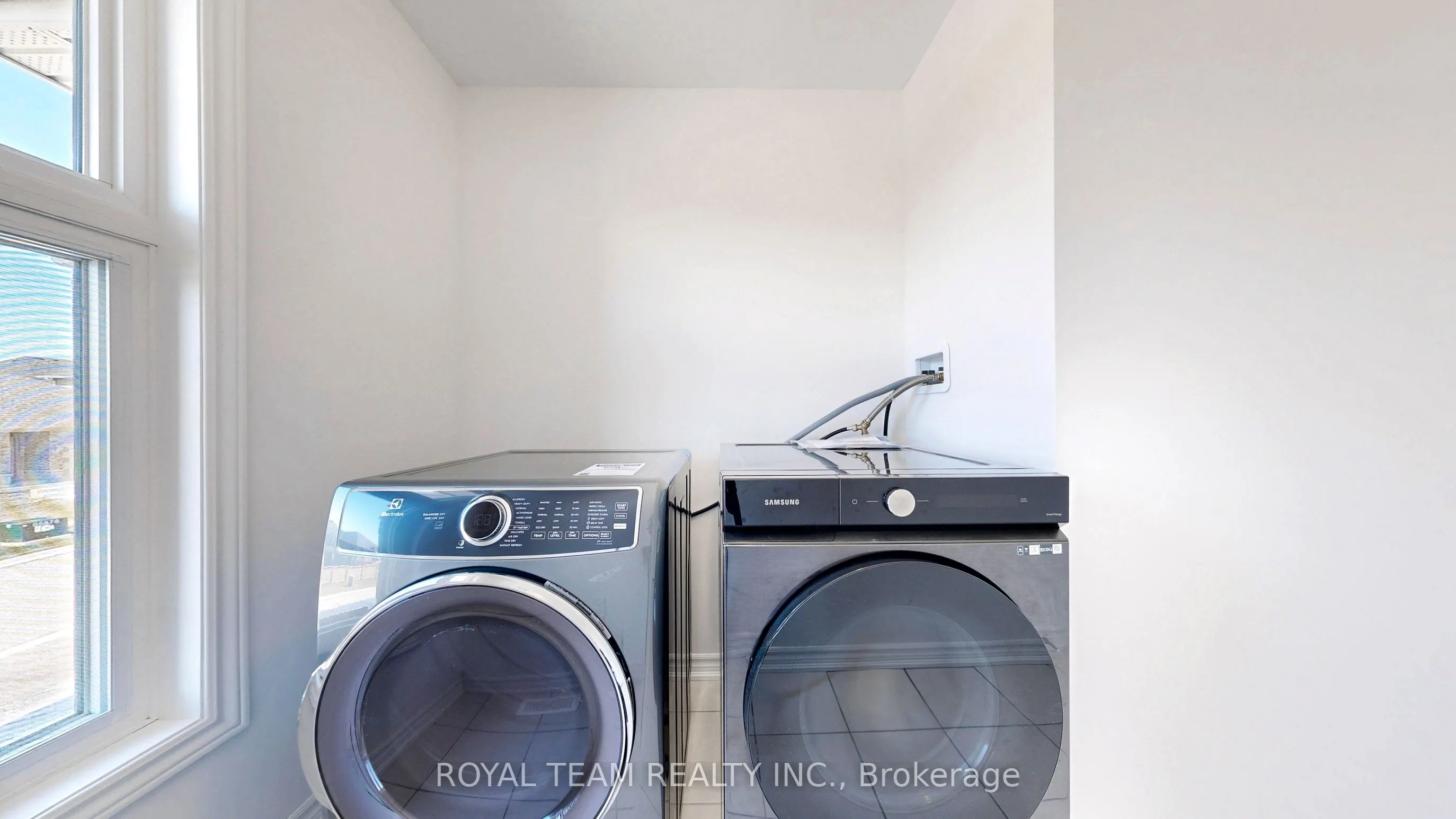 46 Ainslie Hill Crescent