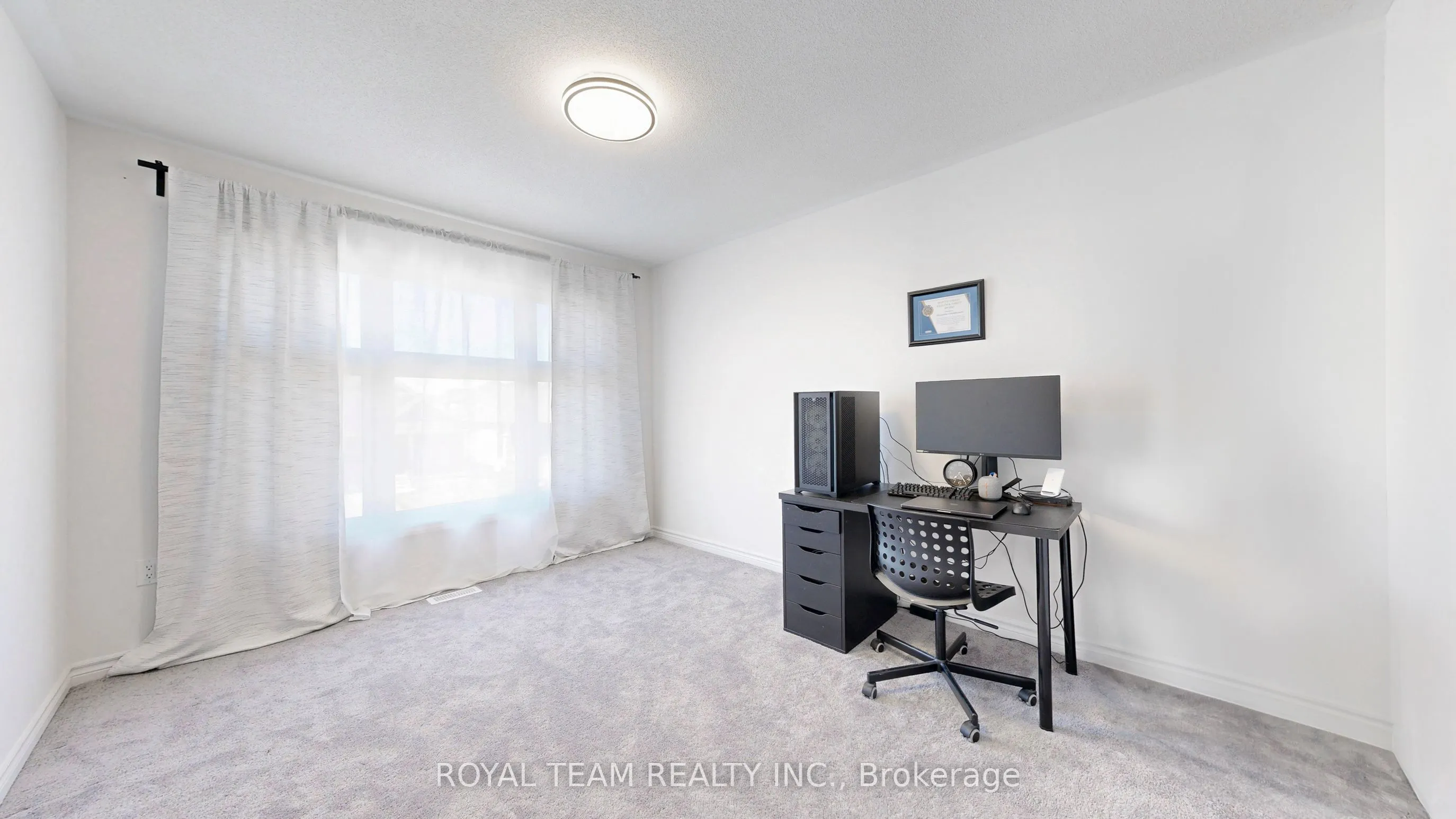 46 Ainslie Hill Crescent