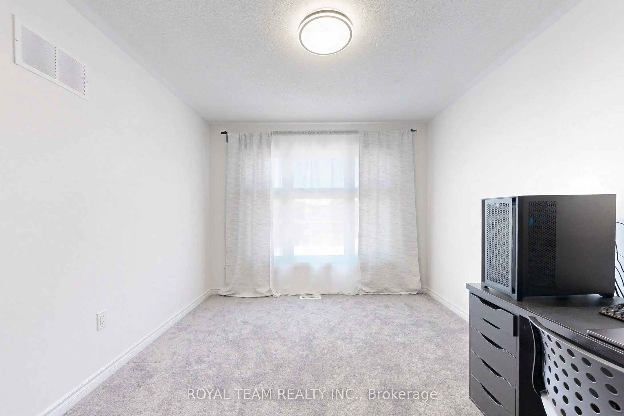 46 Ainslie Hill Crescent