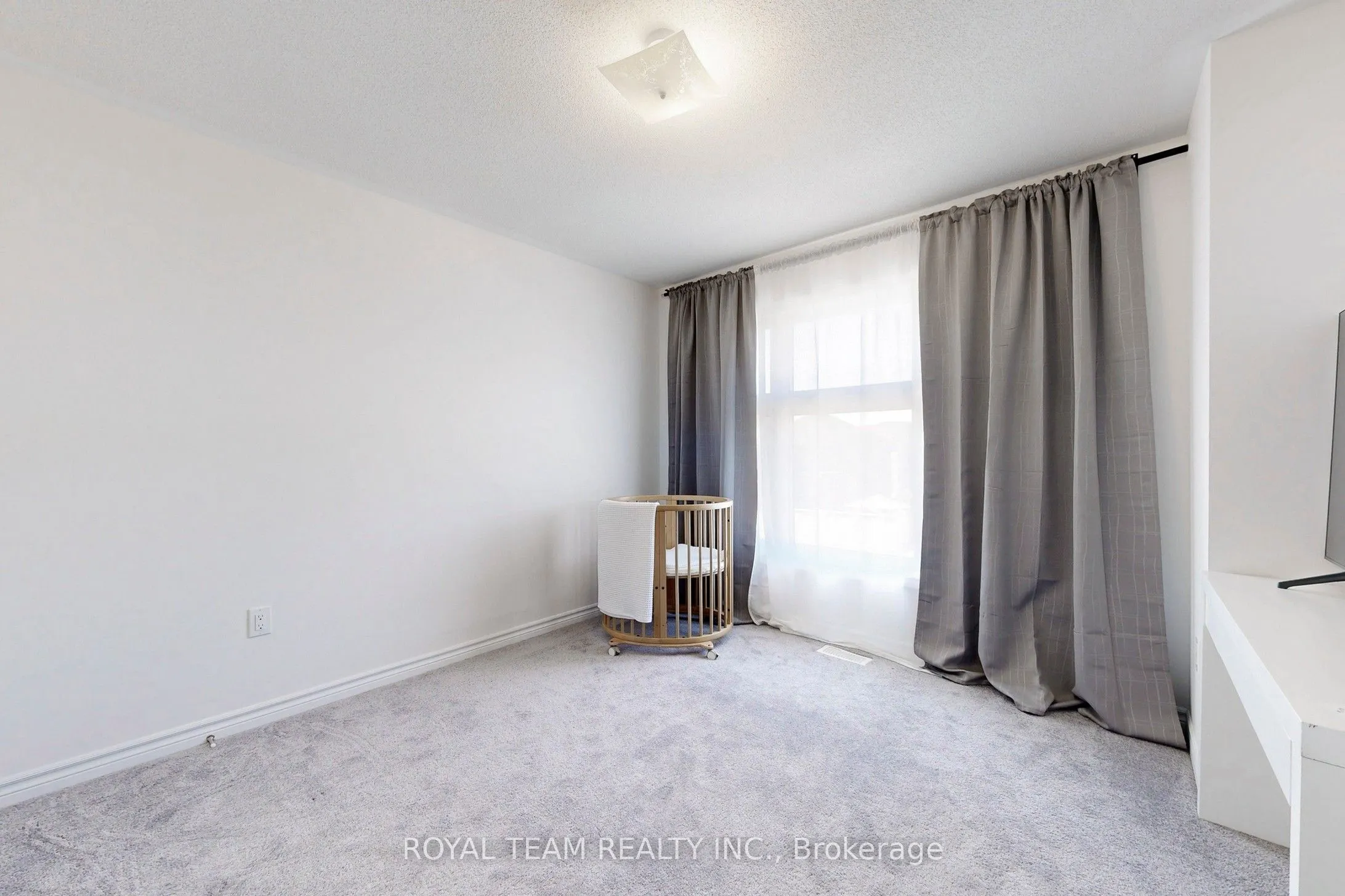 46 Ainslie Hill Crescent