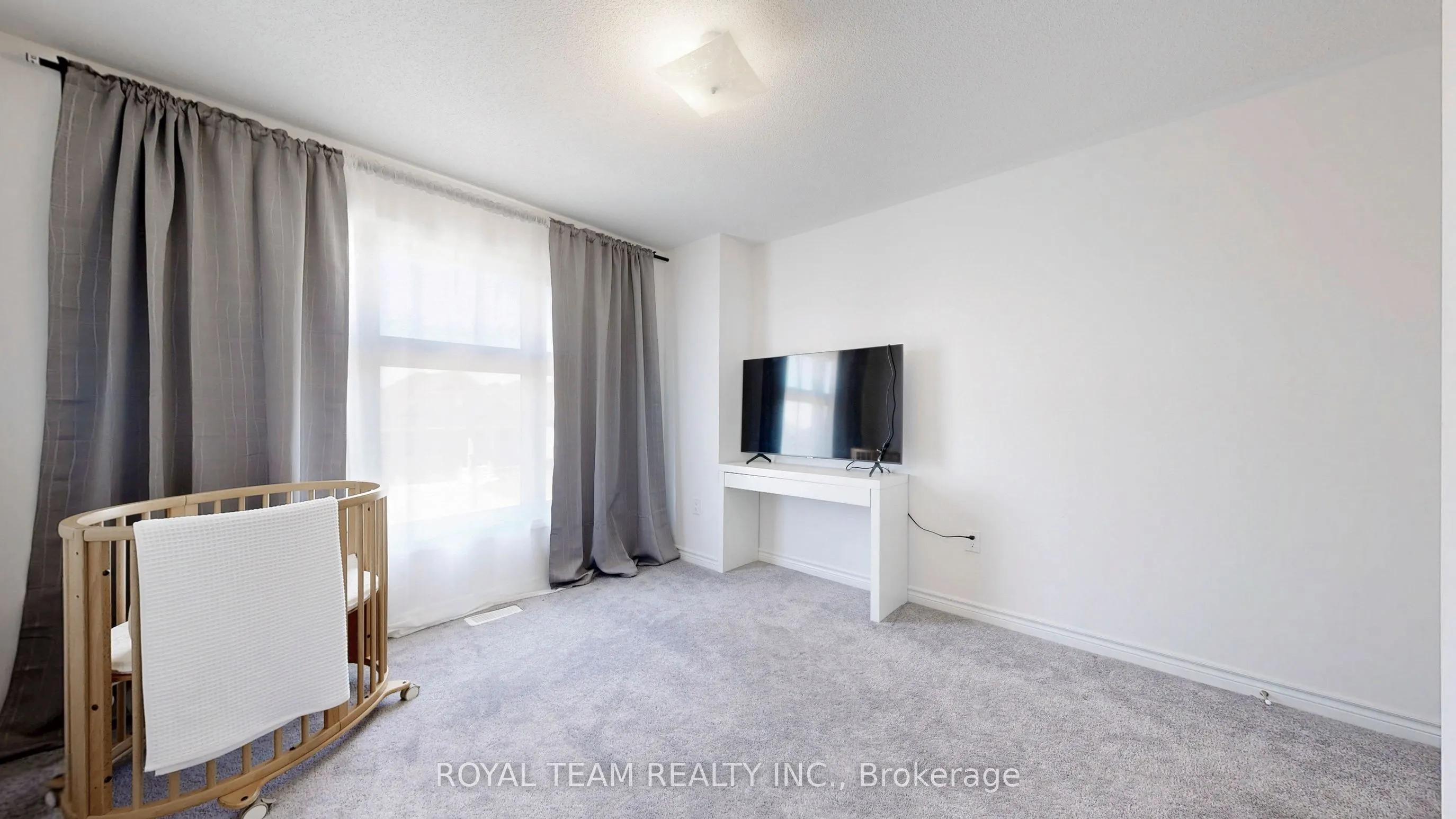 46 Ainslie Hill Crescent