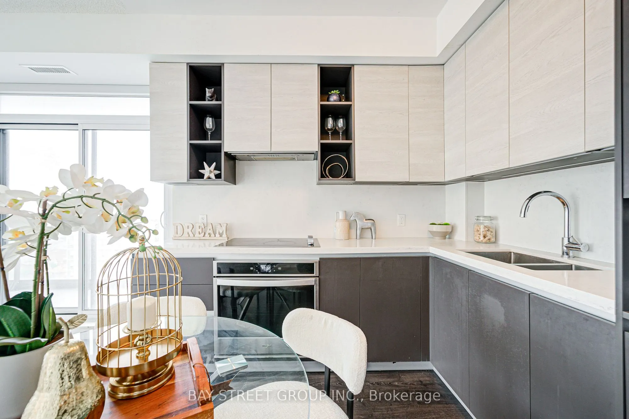 398 Highway 7 E, #1606