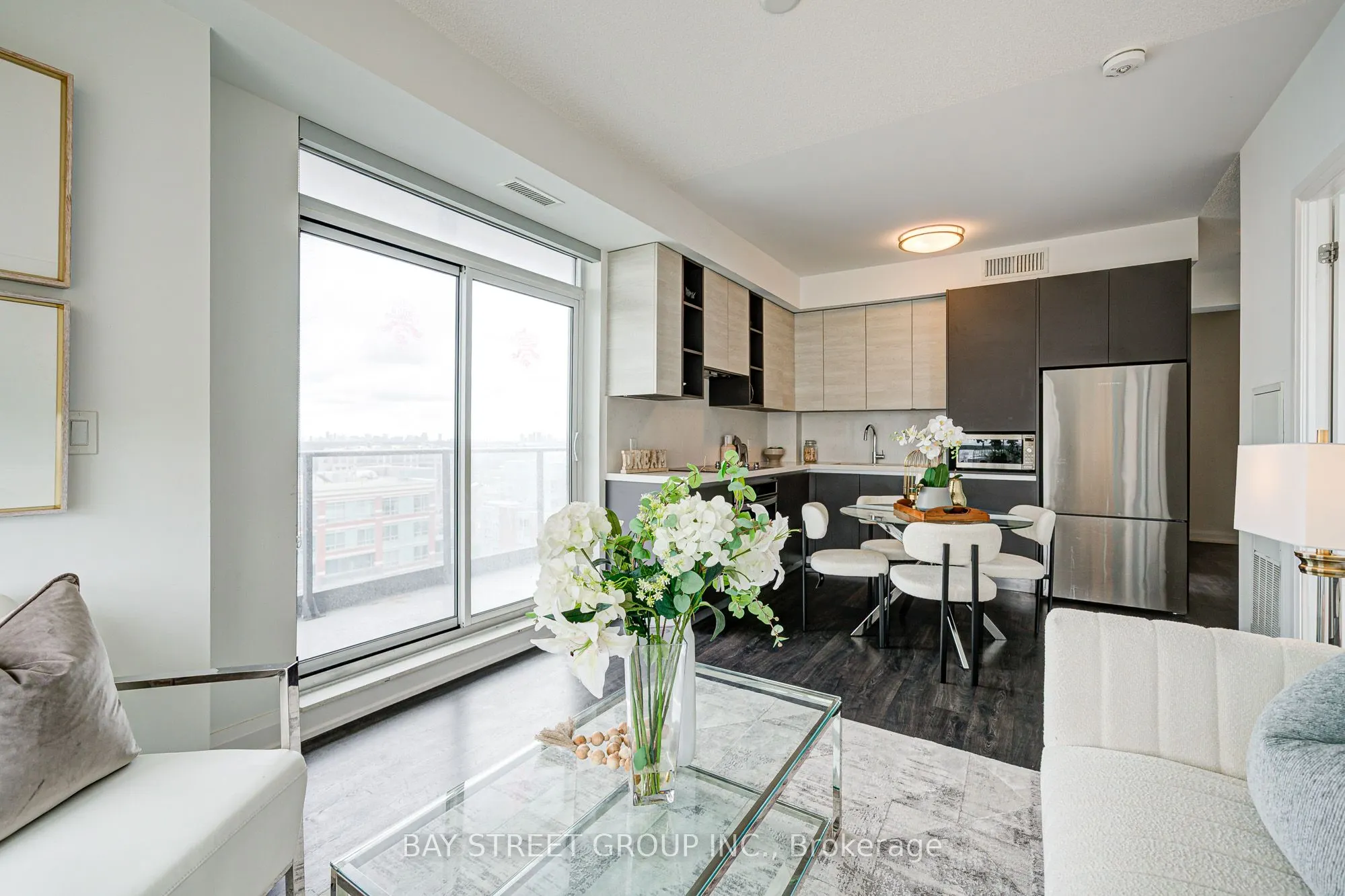 398 Highway 7 E, #1606