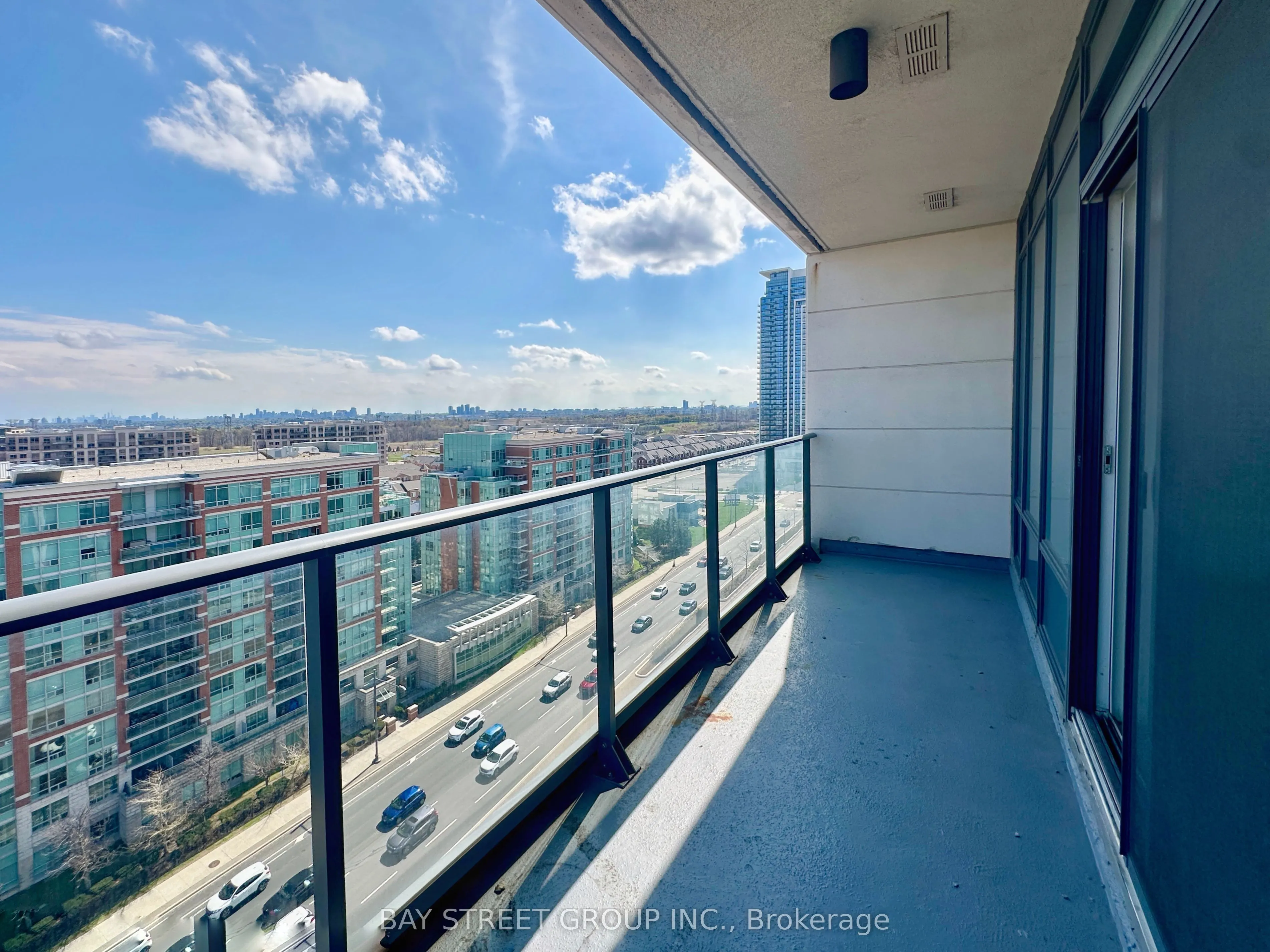 398 Highway 7 E, #1606