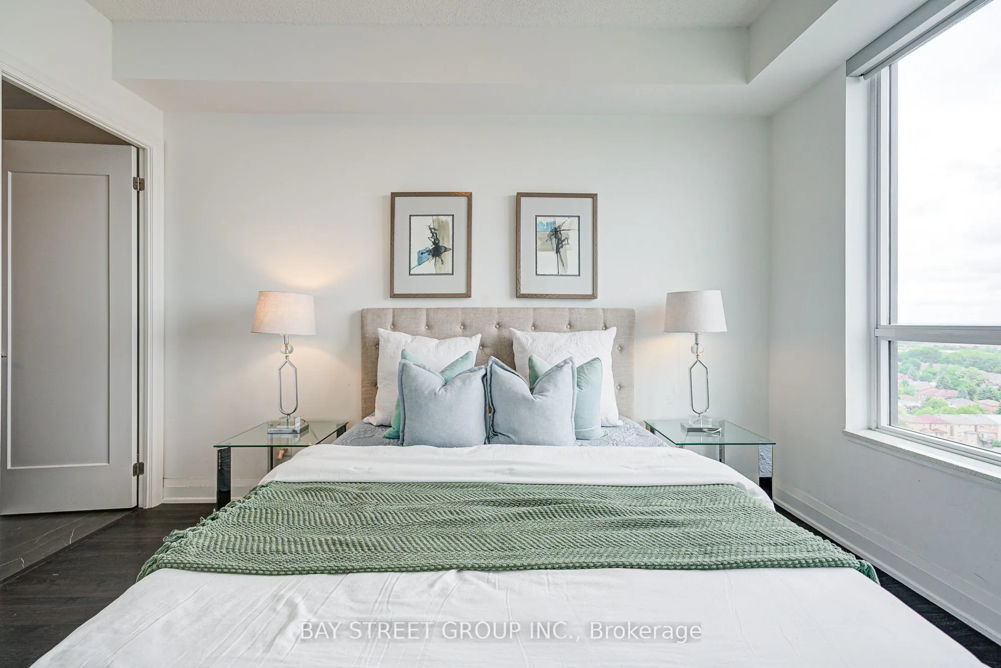 398 Highway 7 E, #1606