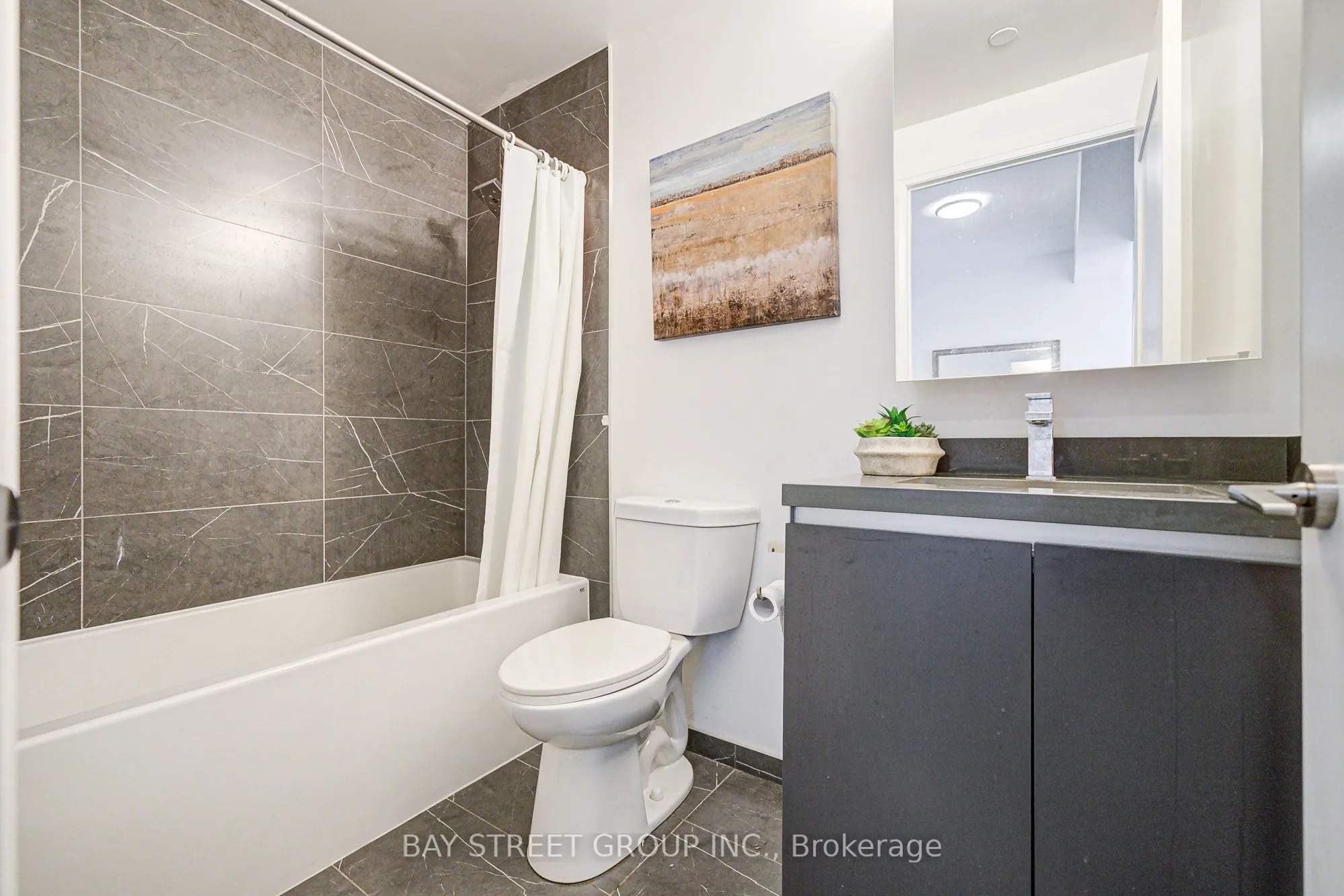 398 Highway 7 E, #1606