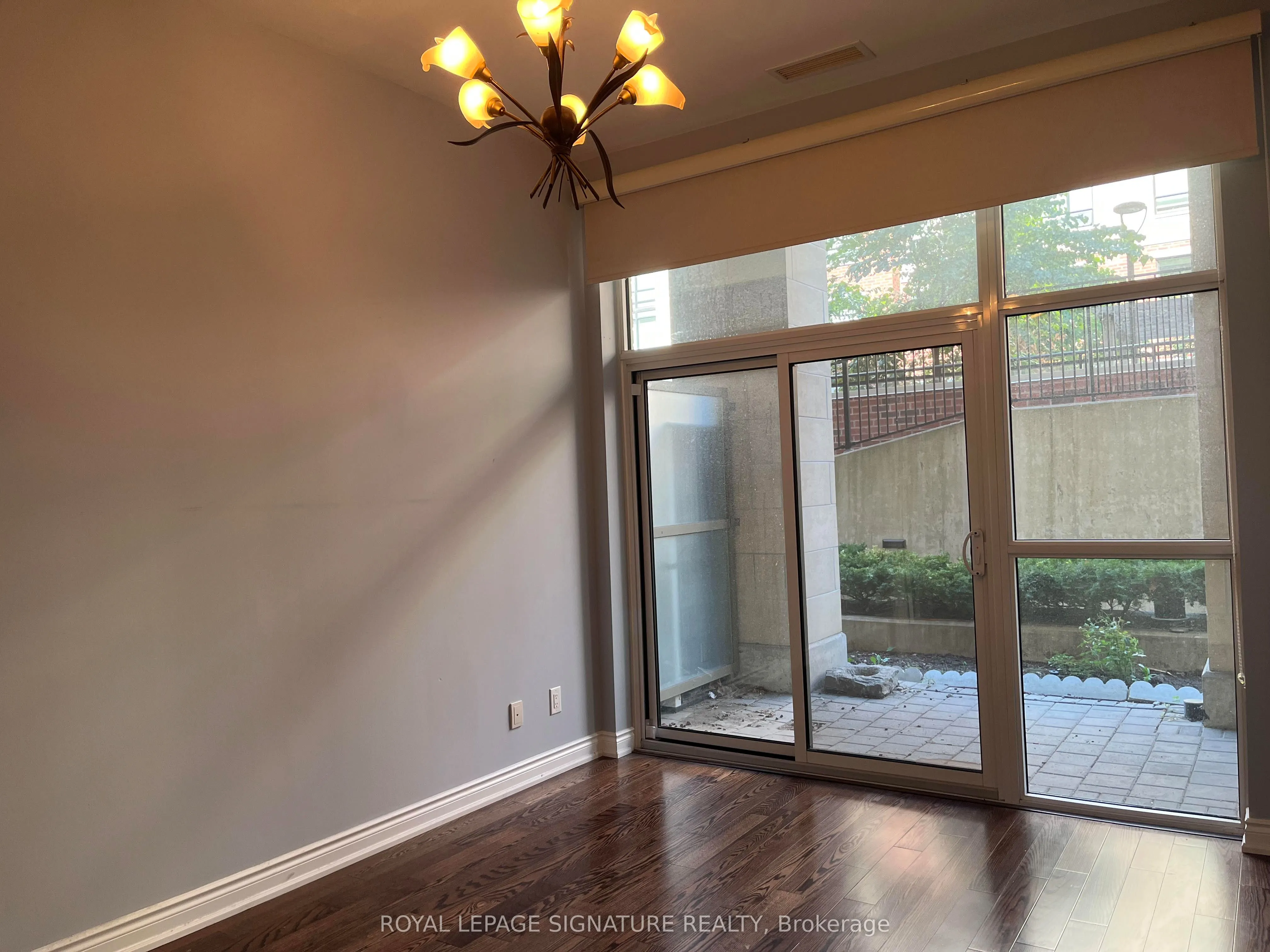 281 Woodbridge Avenue, #A32