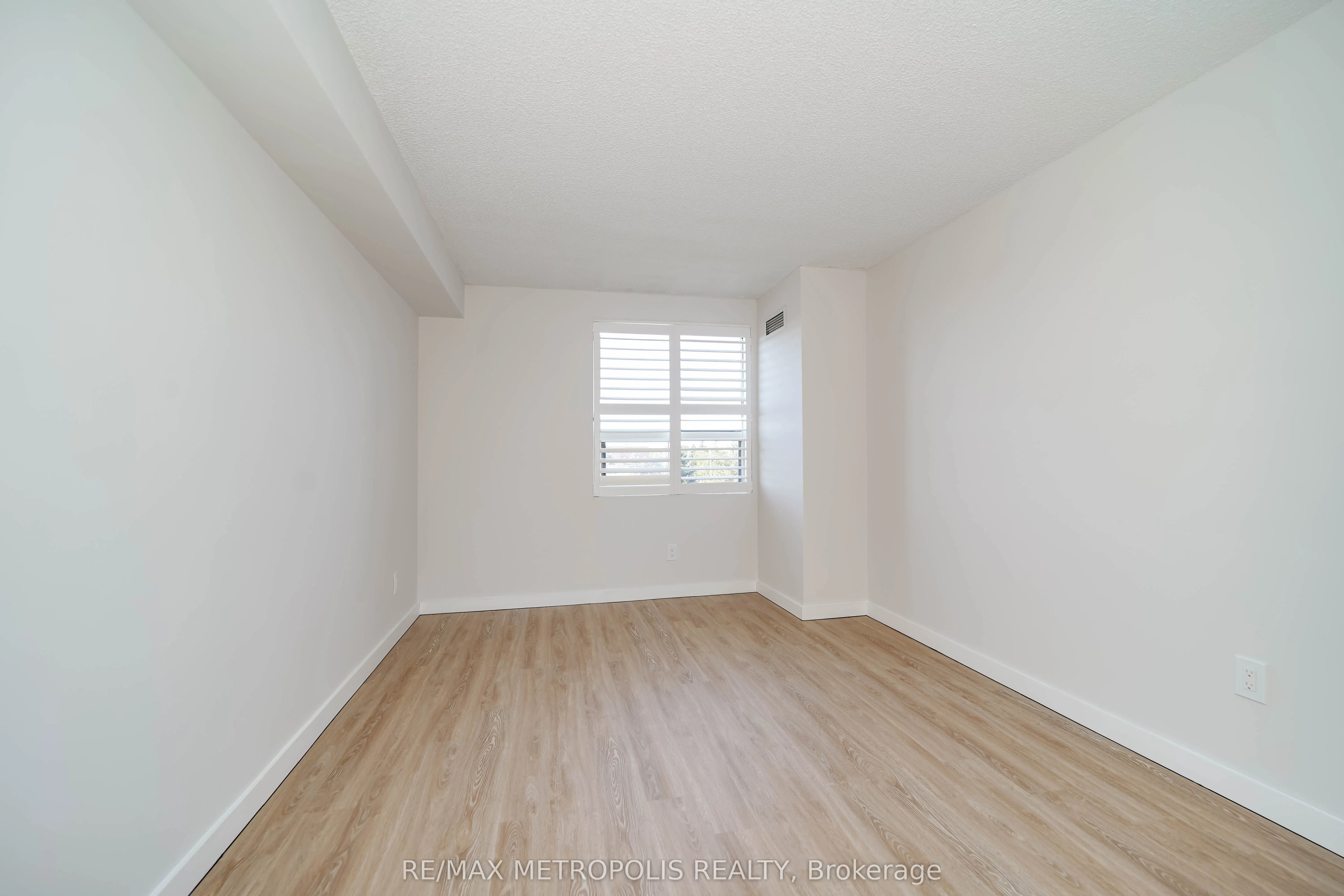 2 Raymerville Drive, #502