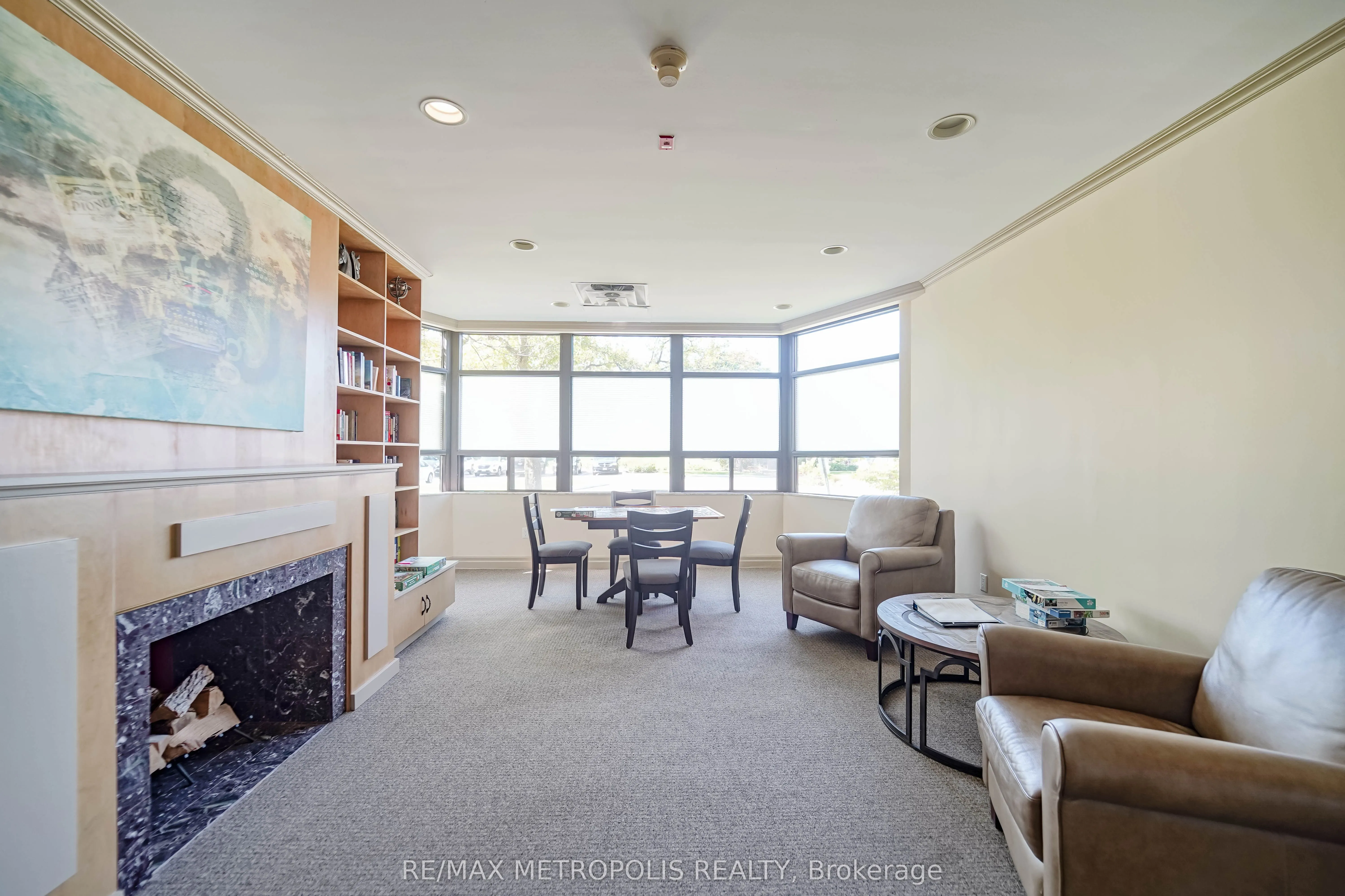 2 Raymerville Drive, #502