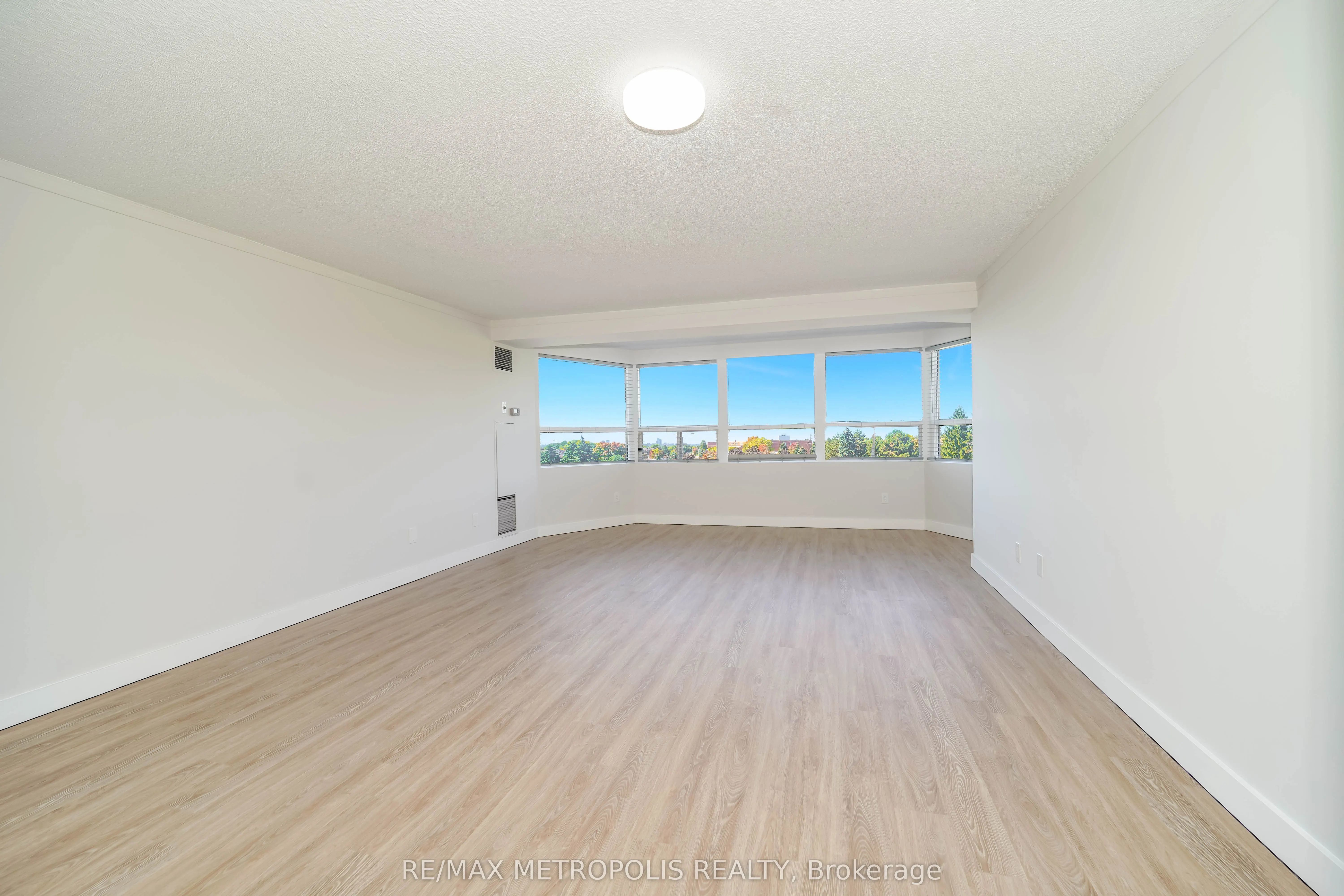 2 Raymerville Drive, #502