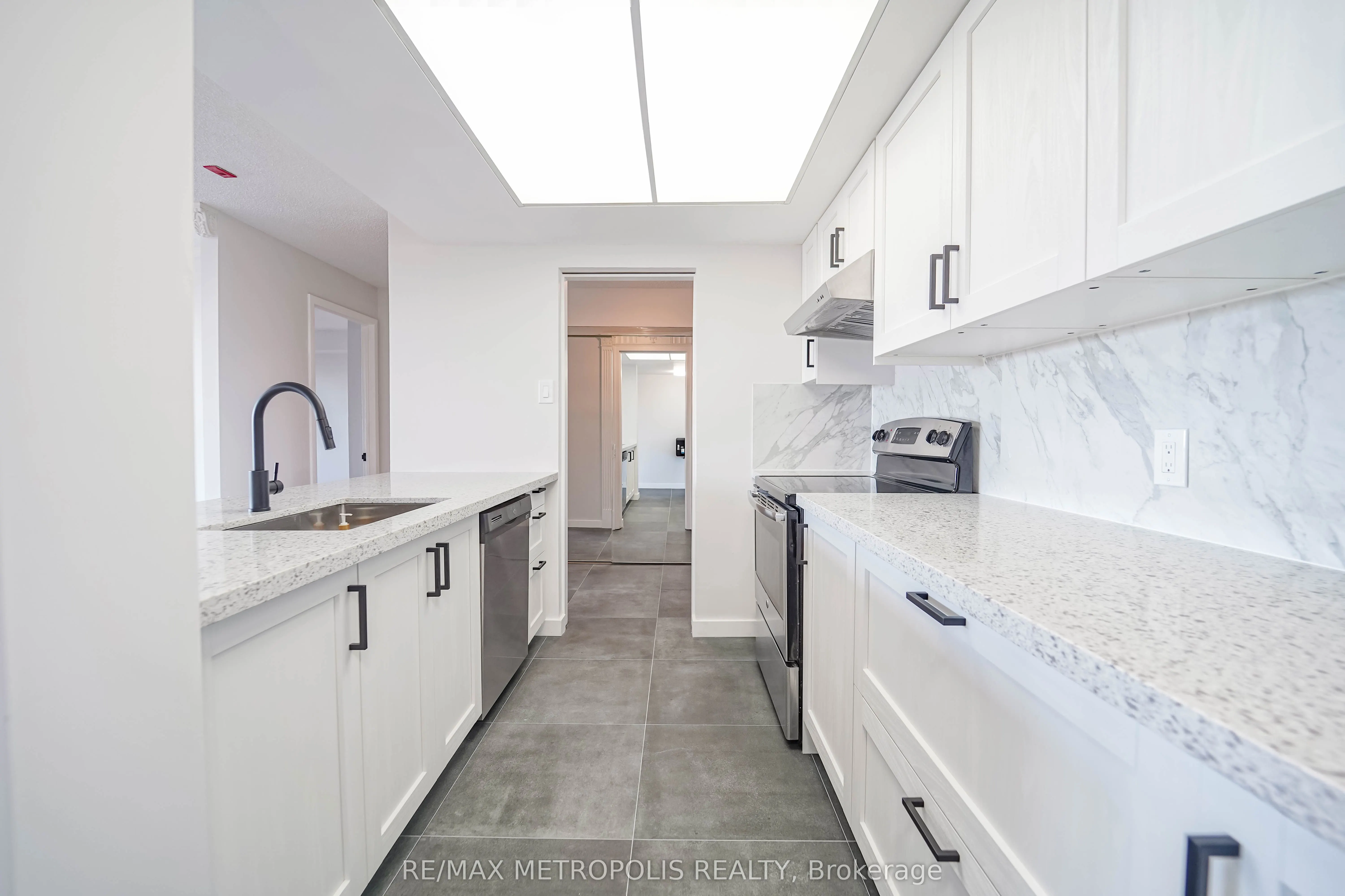 2 Raymerville Drive, #502