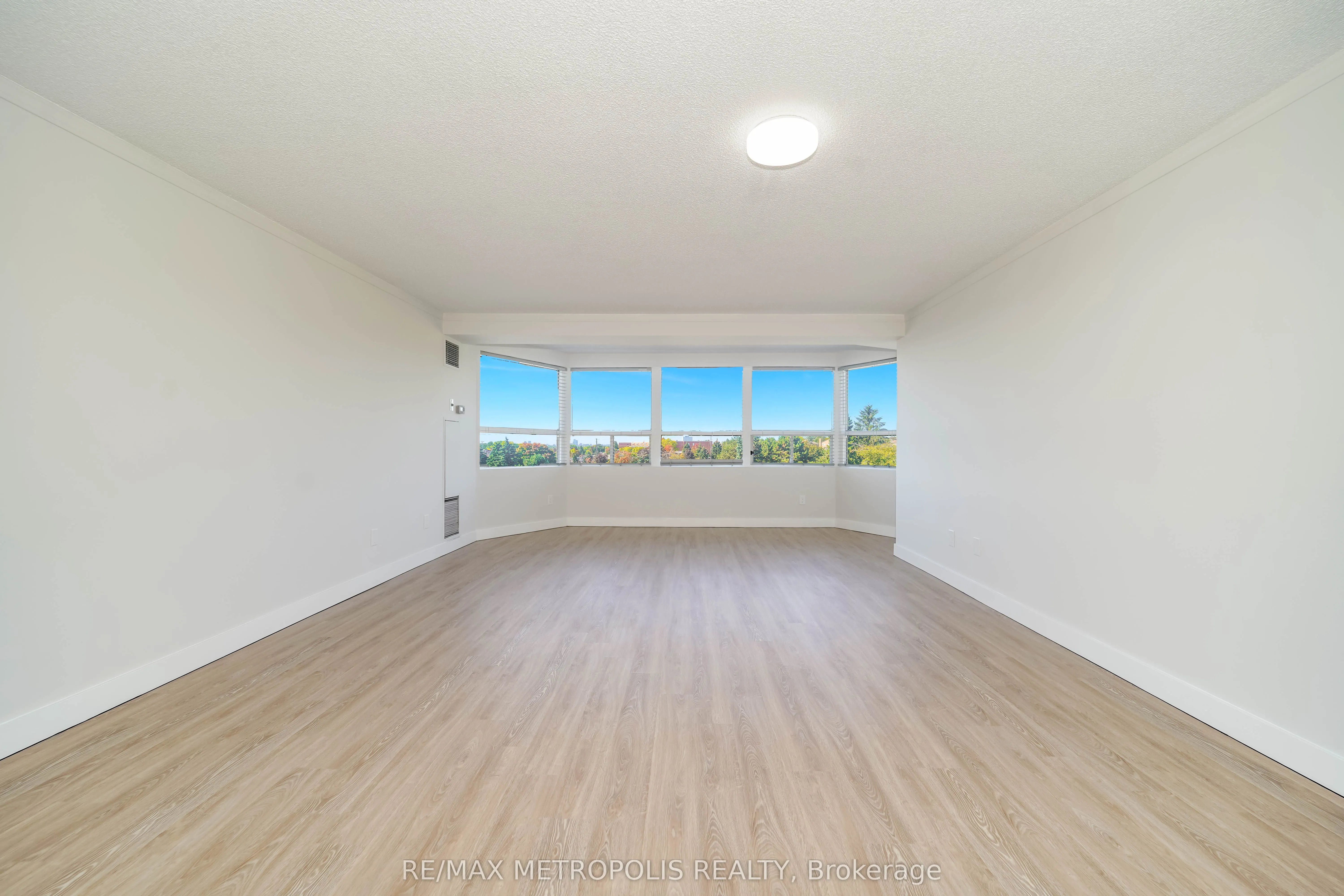 2 Raymerville Drive, #502