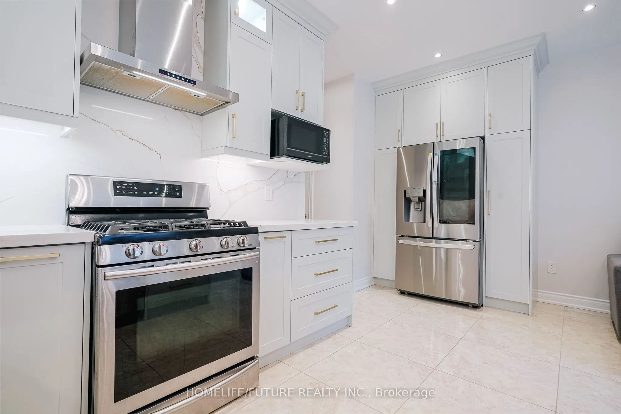 92 Jack Monkman Crescent