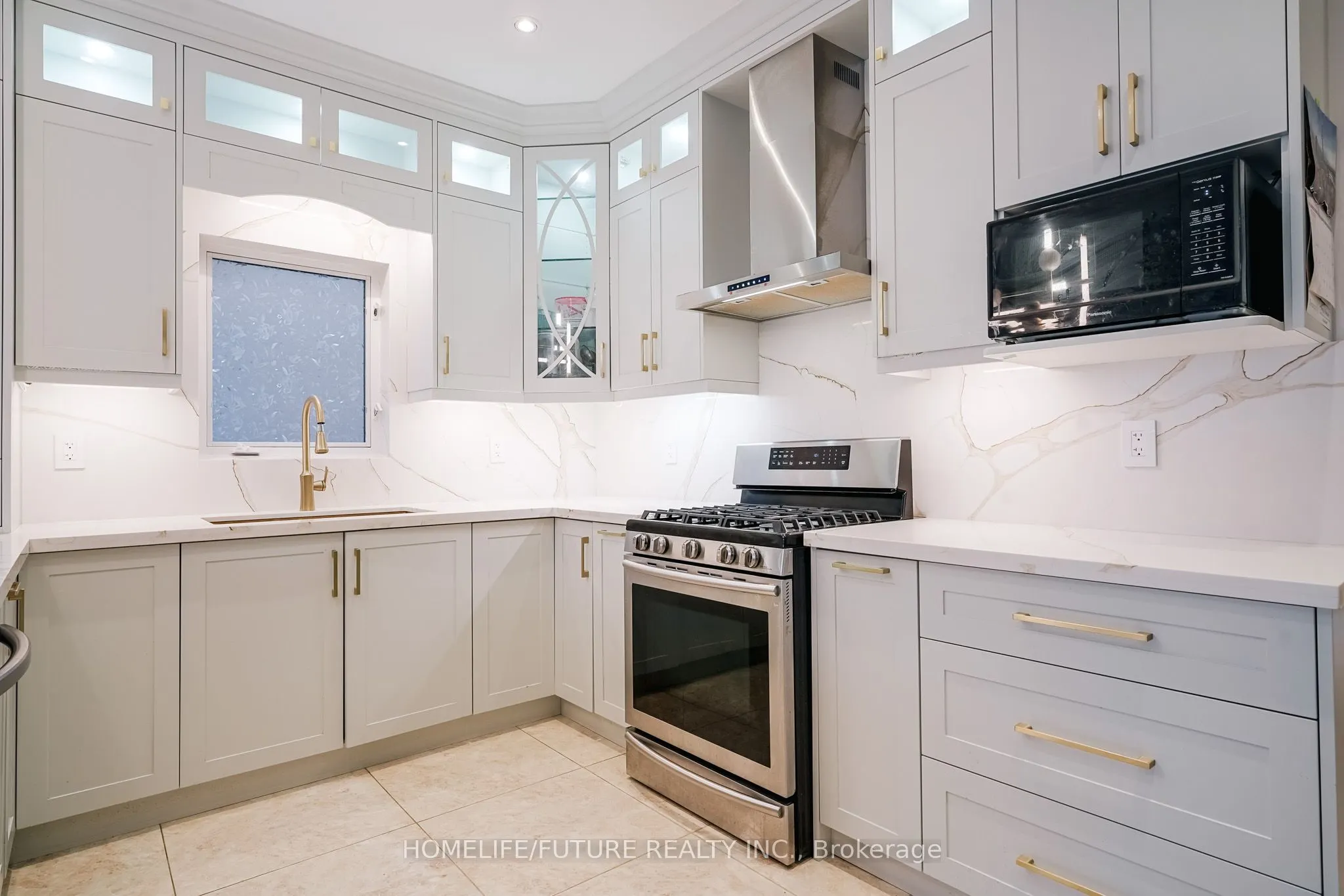 92 Jack Monkman Crescent