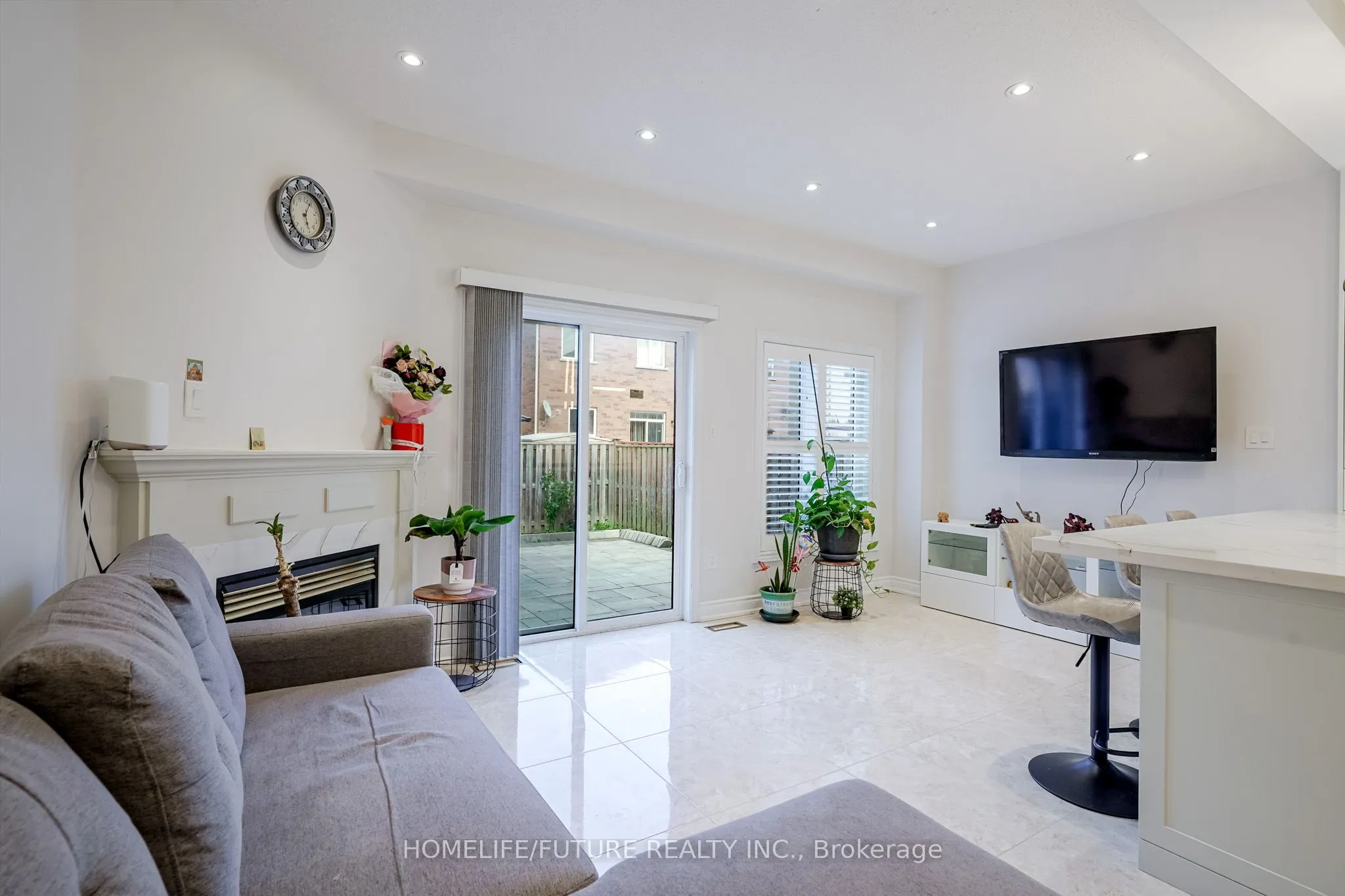 92 Jack Monkman Crescent