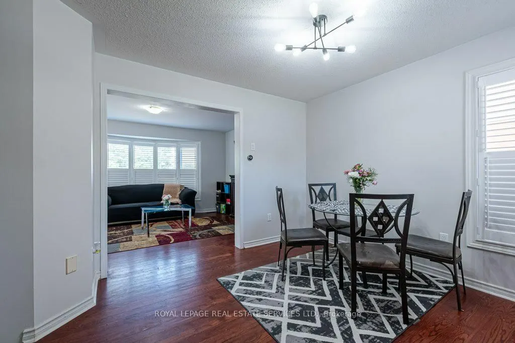 19 Callander Crescent