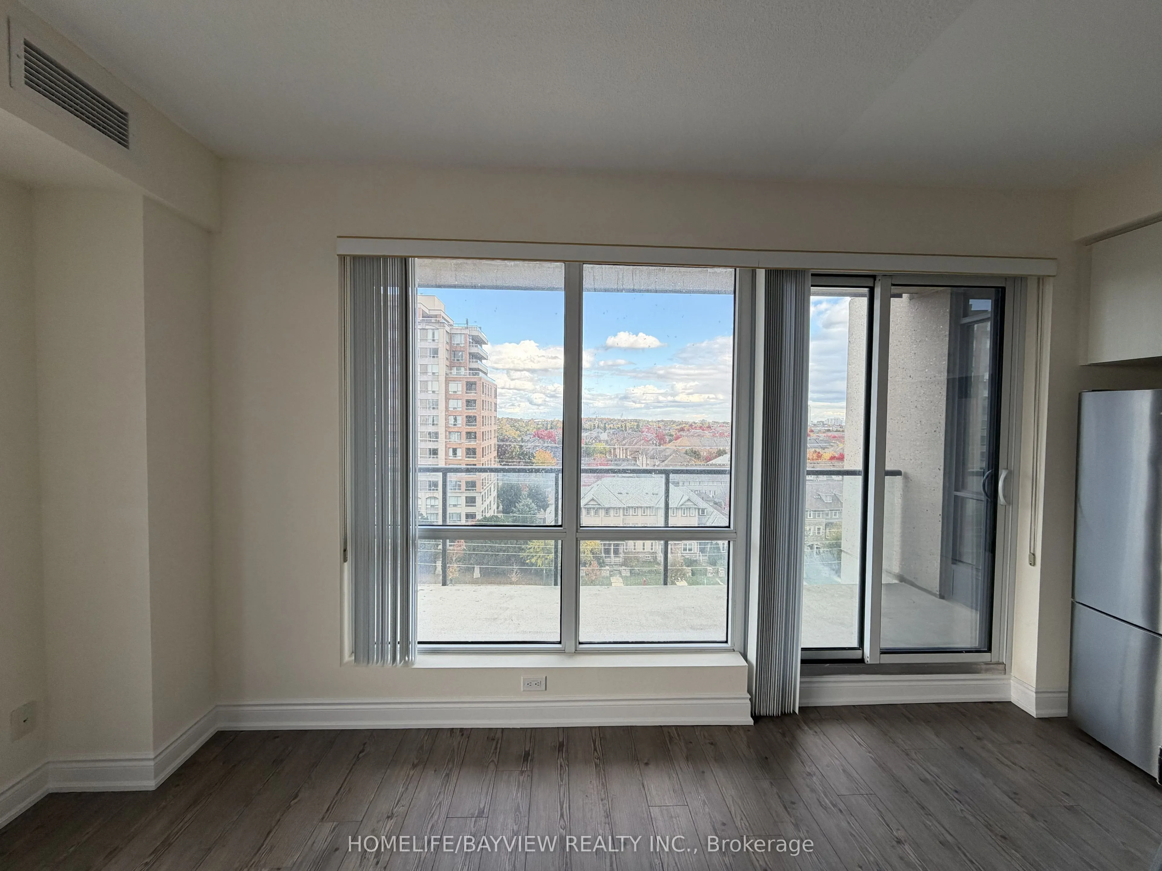 9090 Yonge Street, #805B