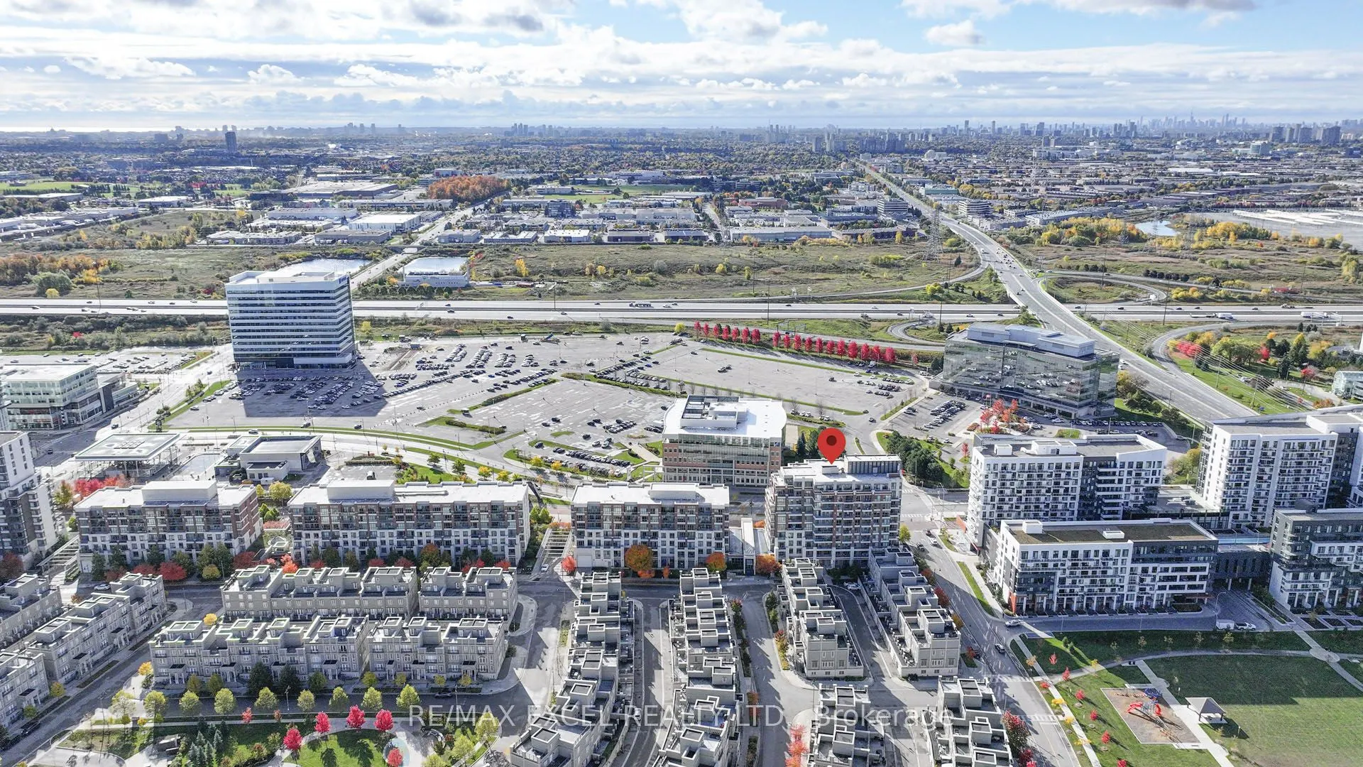 1 Upper Duke Crescent, #110