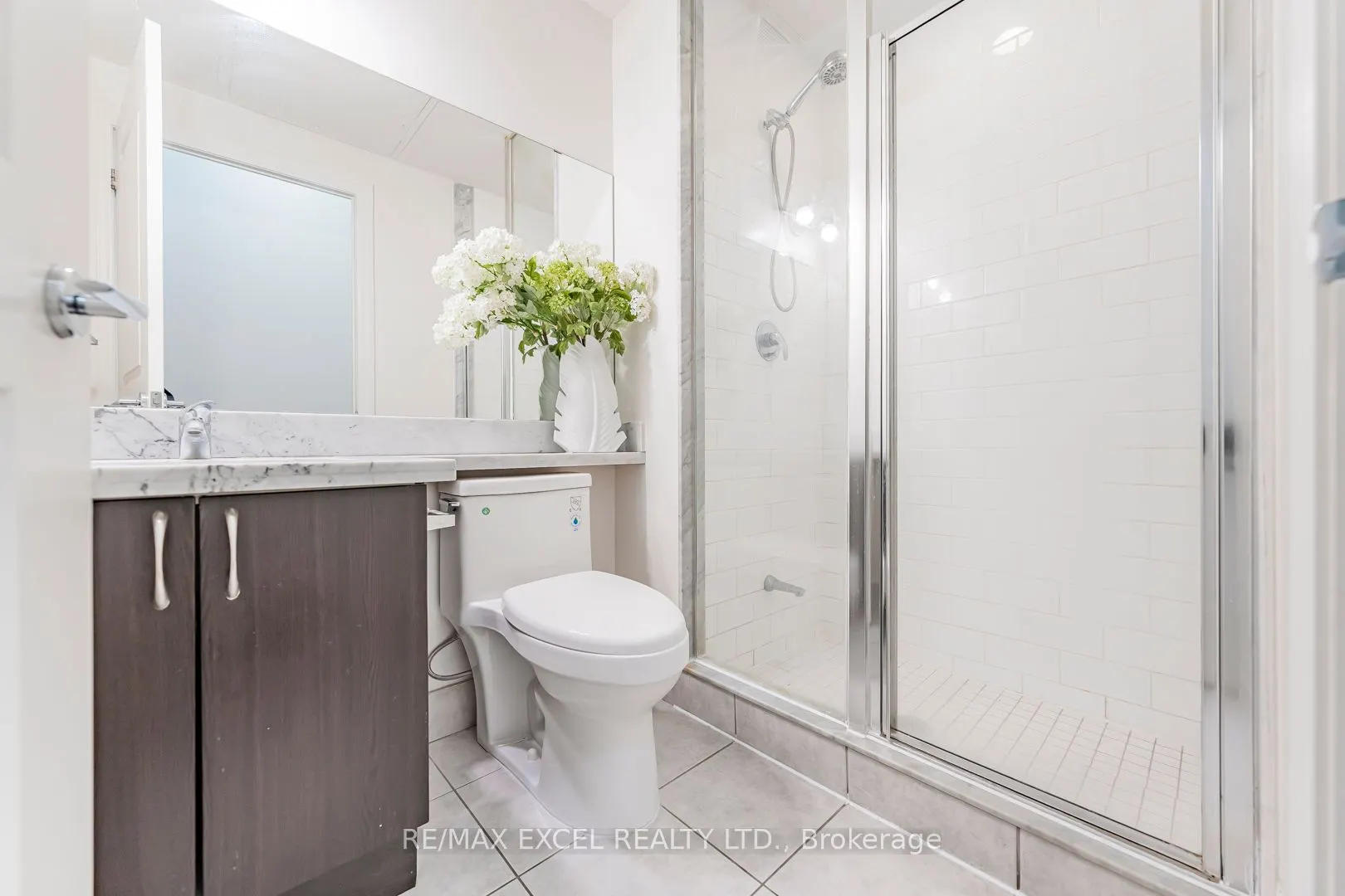 1 Upper Duke Crescent, #110