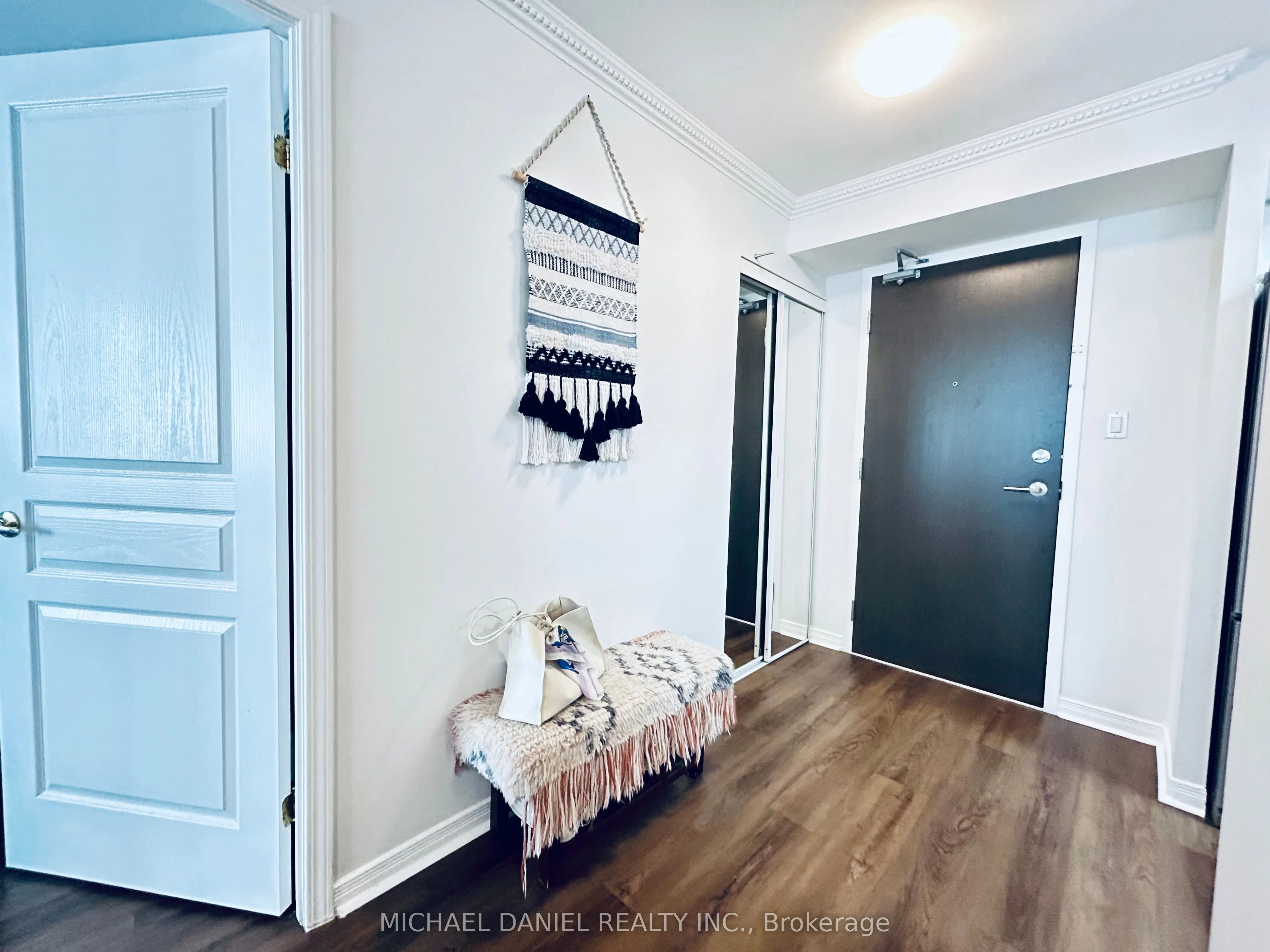 29 Northern Heights Drive, #306