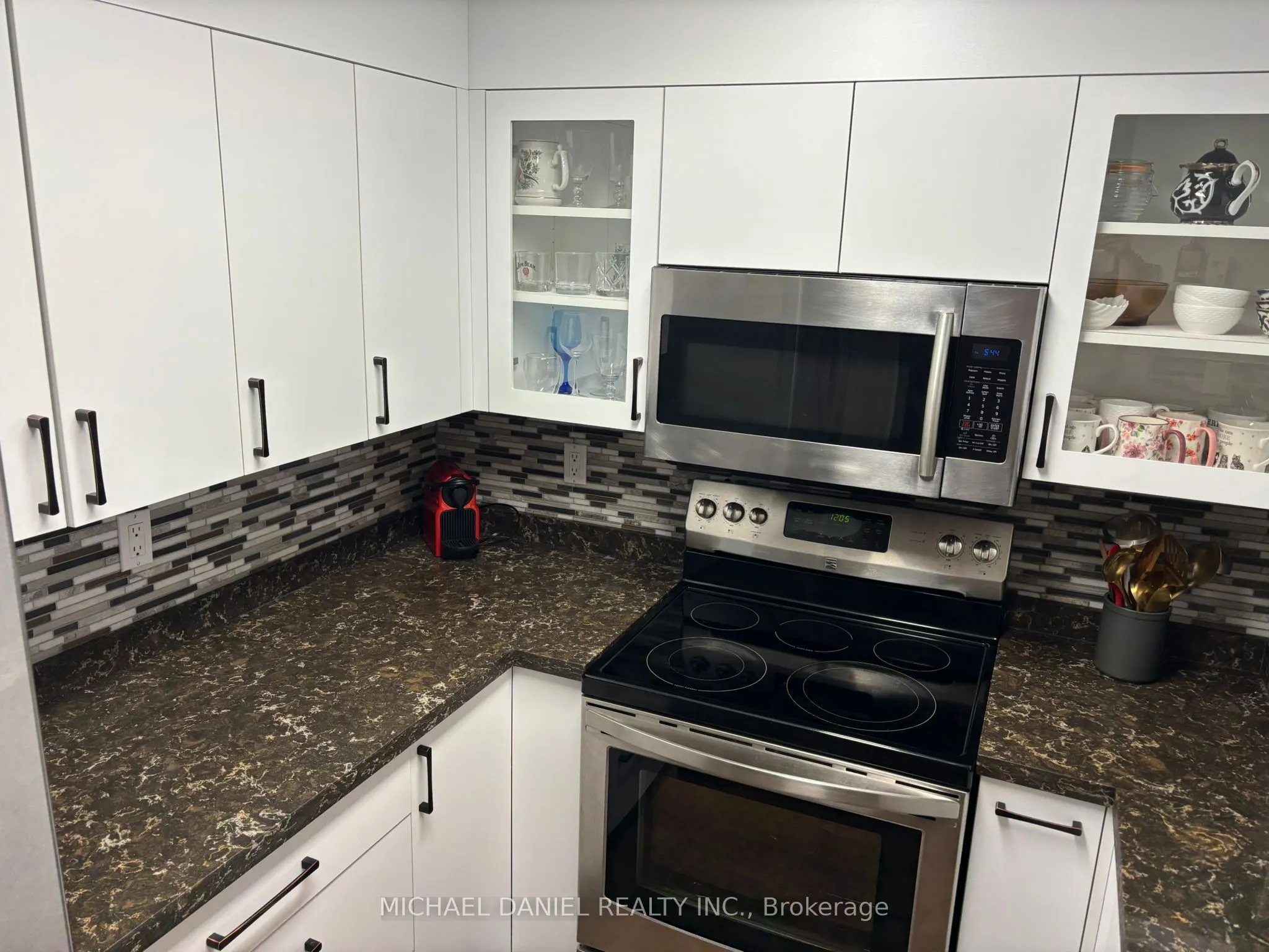 29 Northern Heights Drive, #306