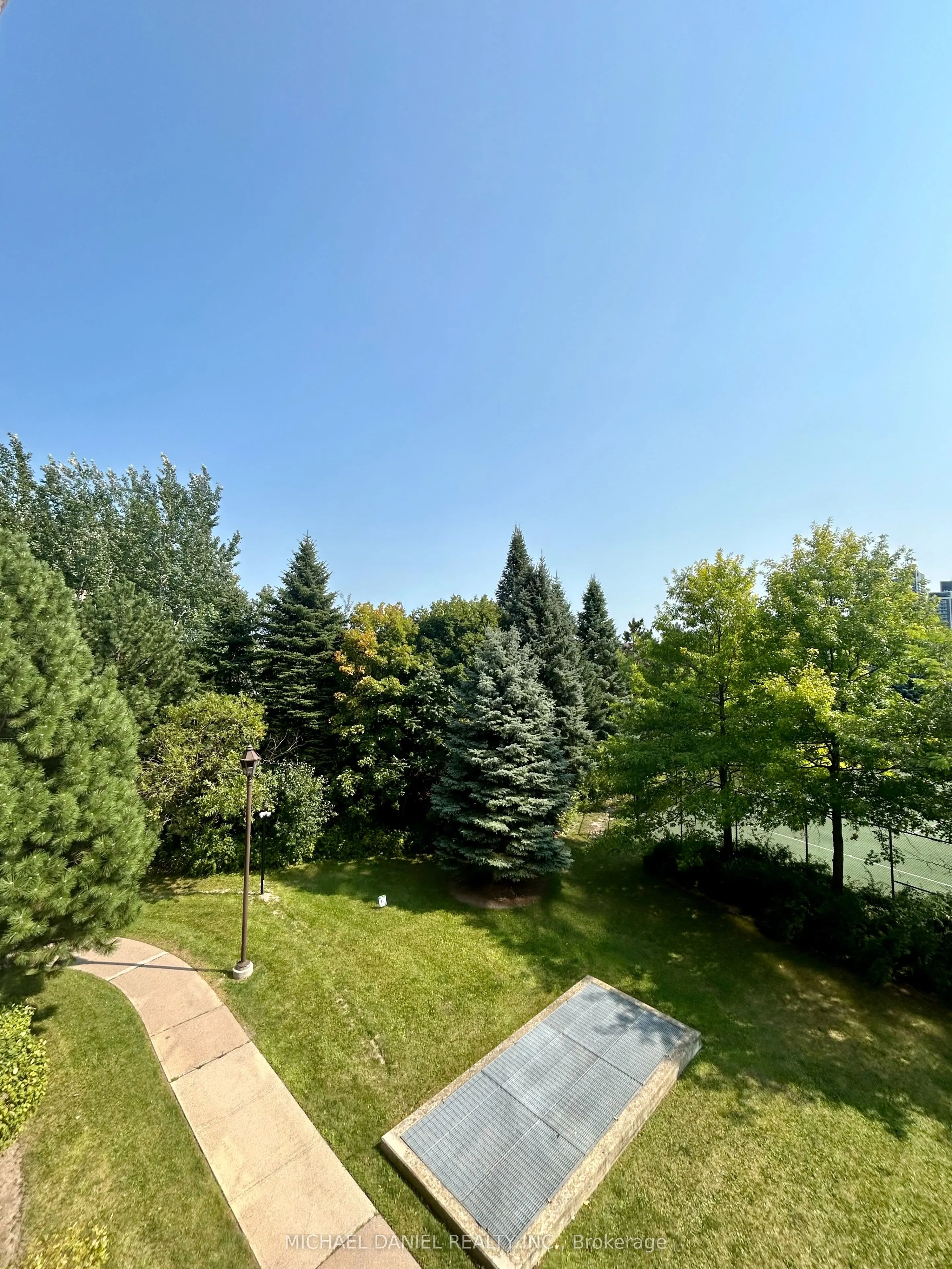 29 Northern Heights Drive, #306
