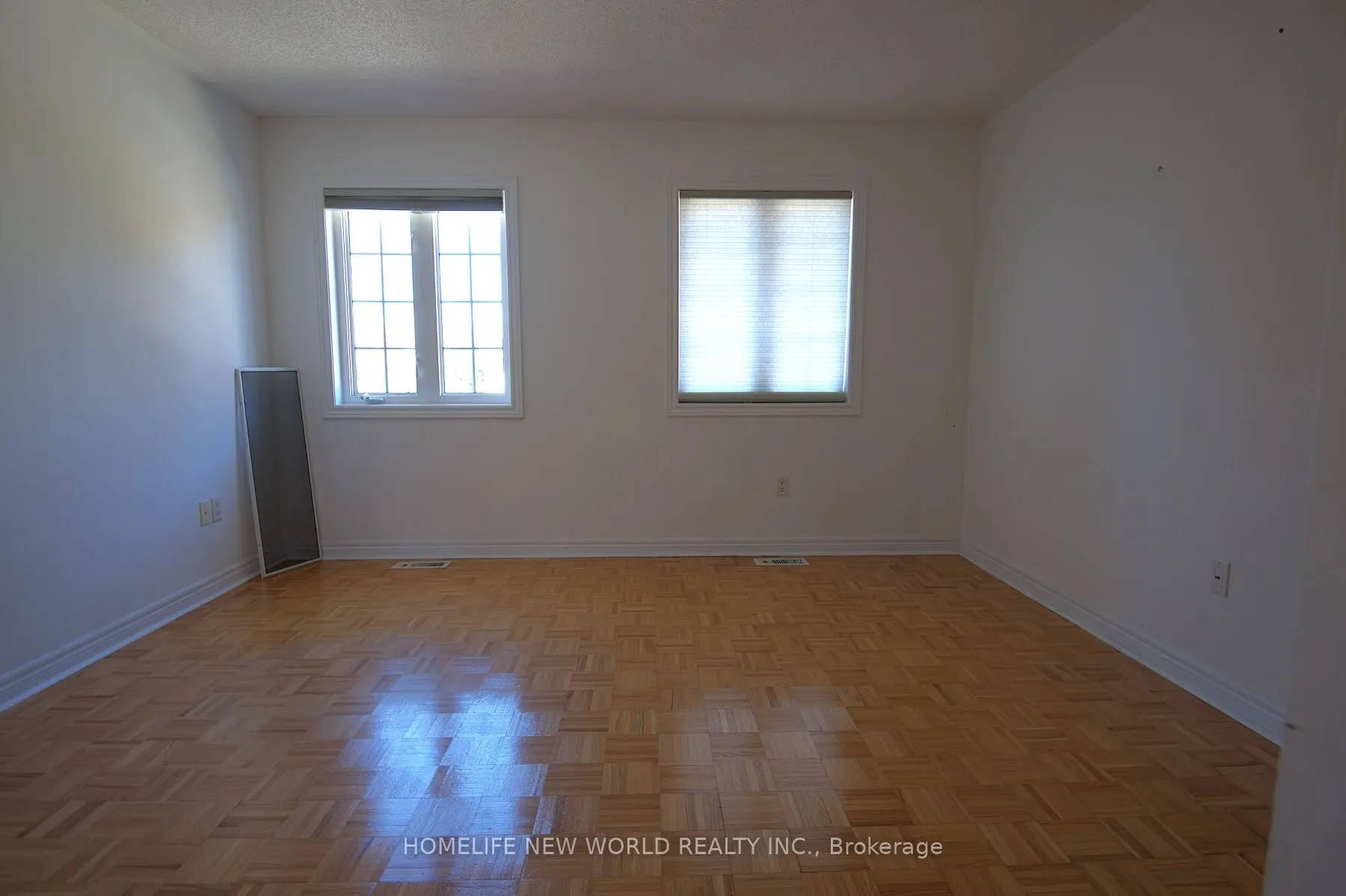 70 Thomas Legge Crescent