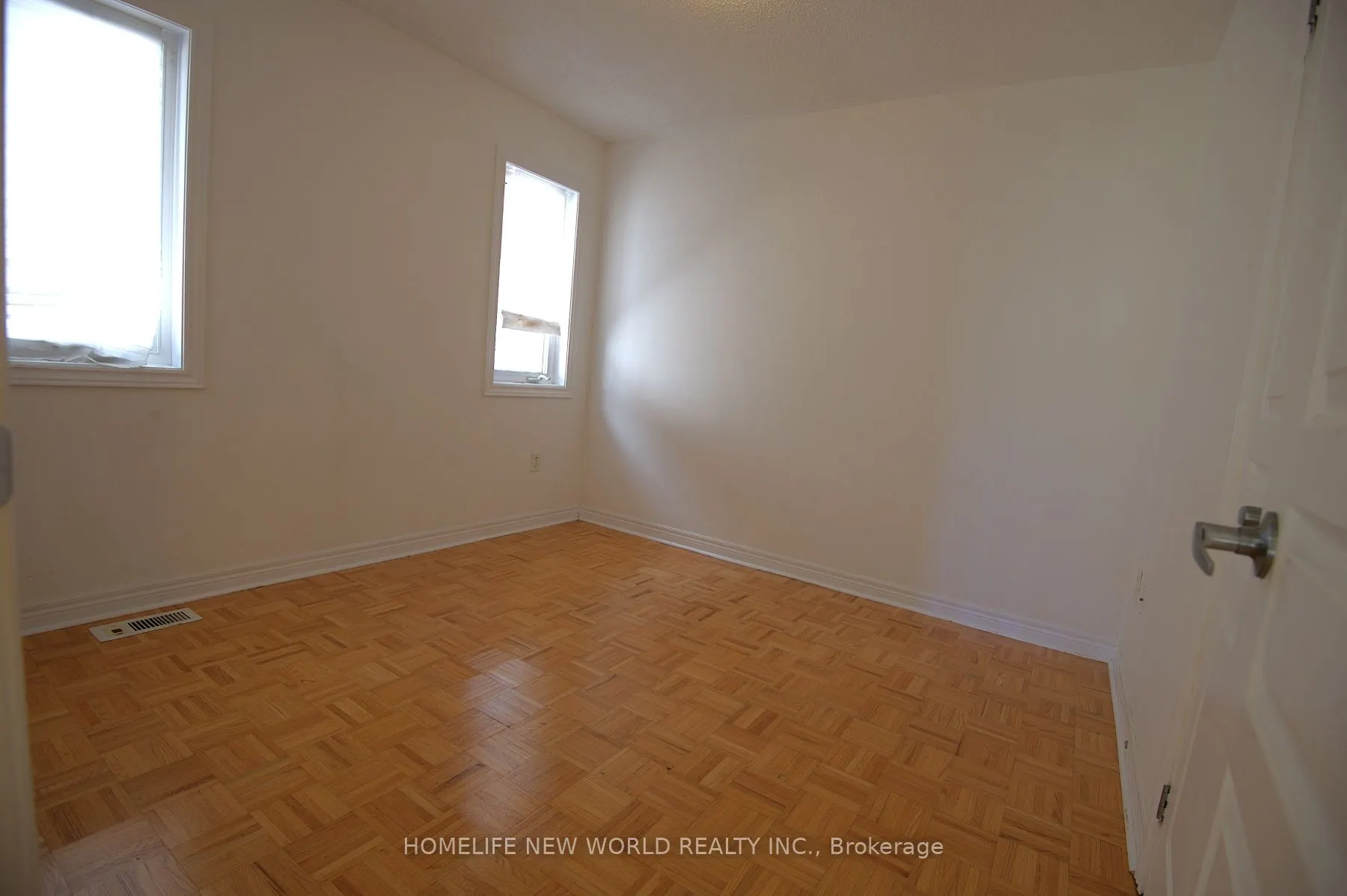 70 Thomas Legge Crescent