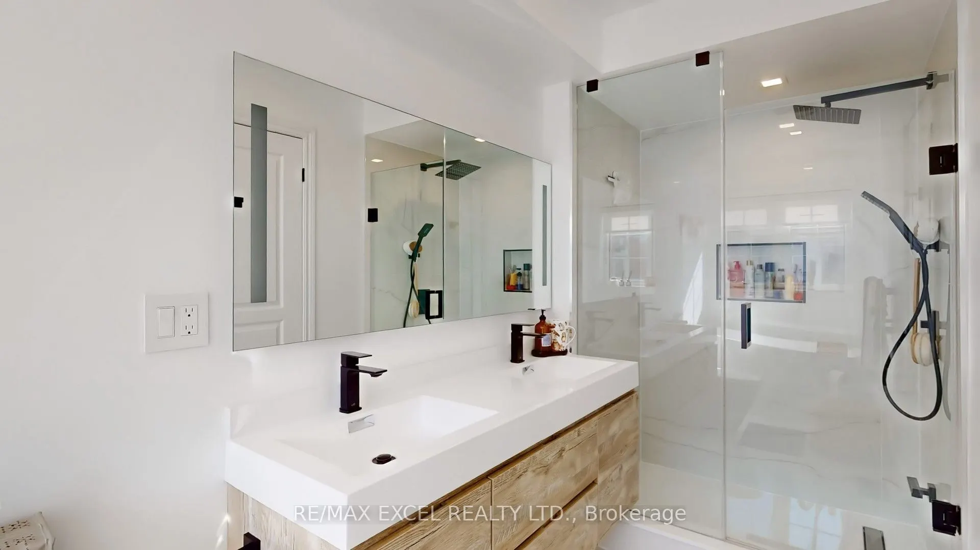 62 Mack Clement Lane