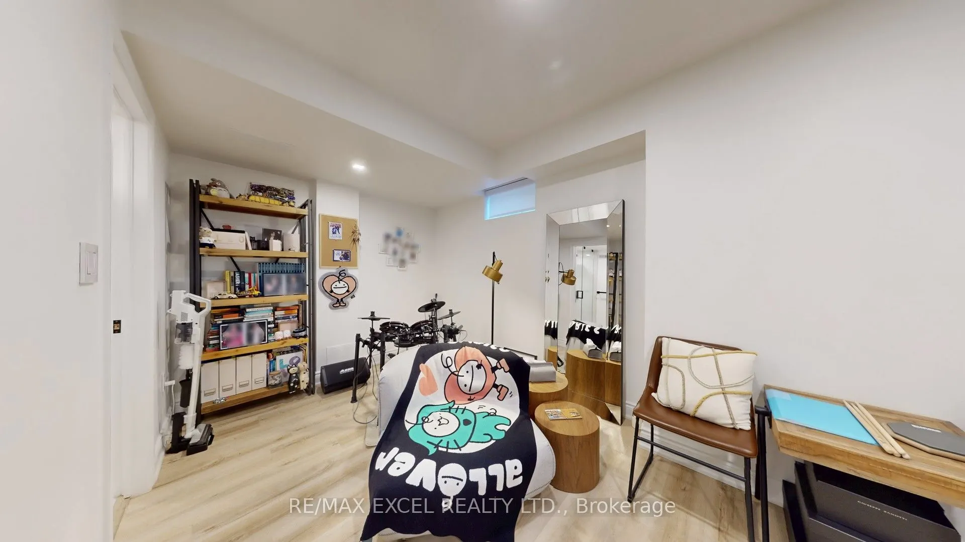 62 Mack Clement Lane