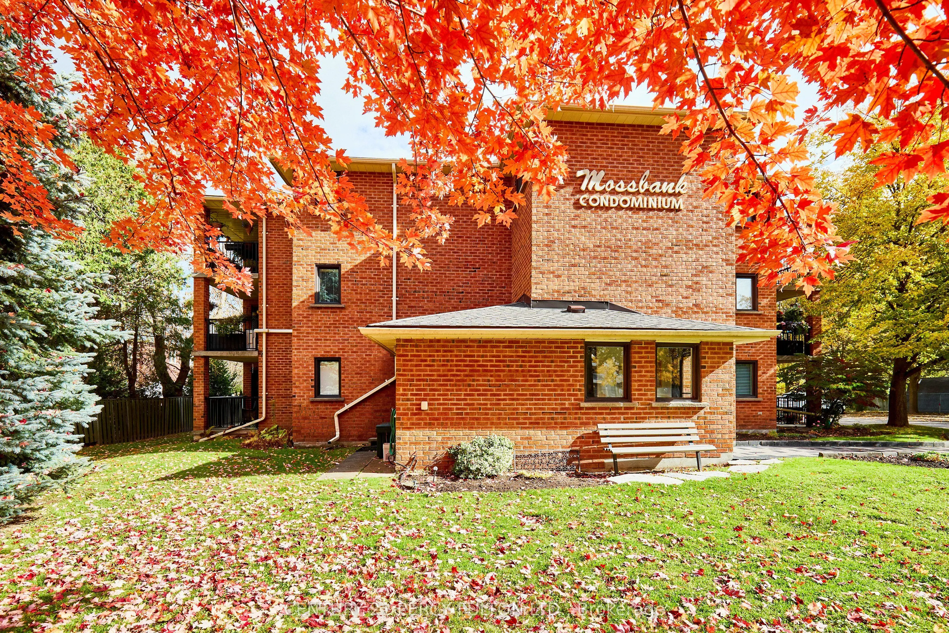 219 Main Street N, #301